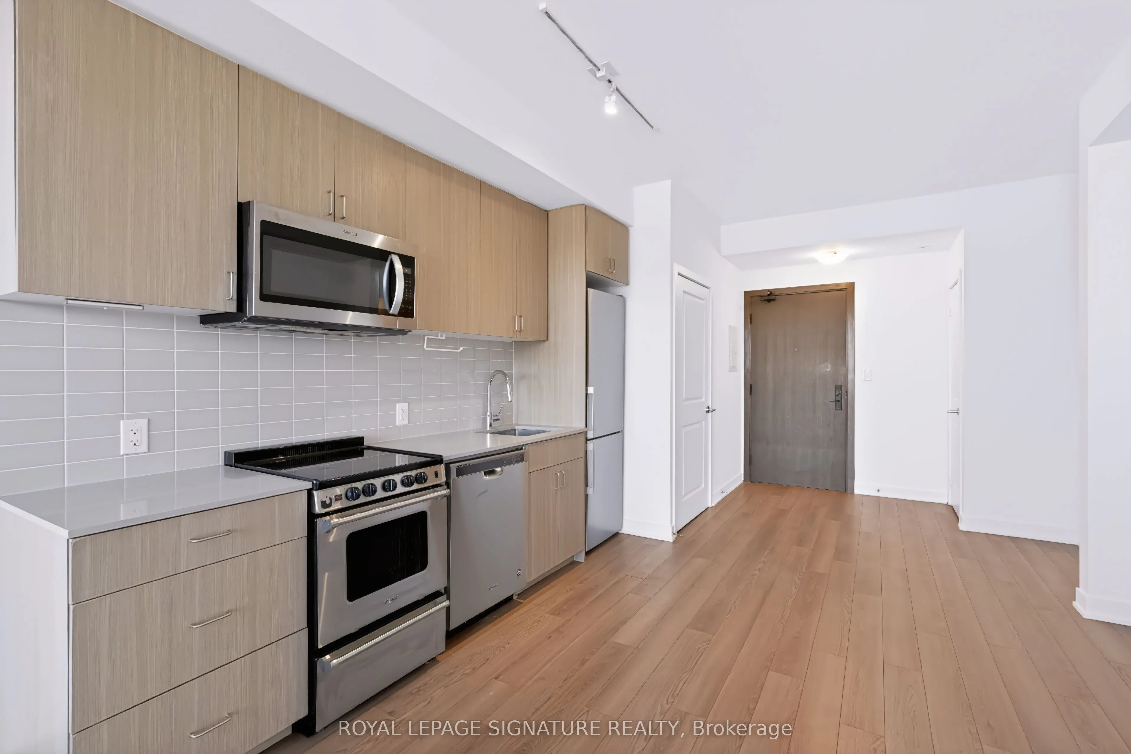2799 Kingston Road #212