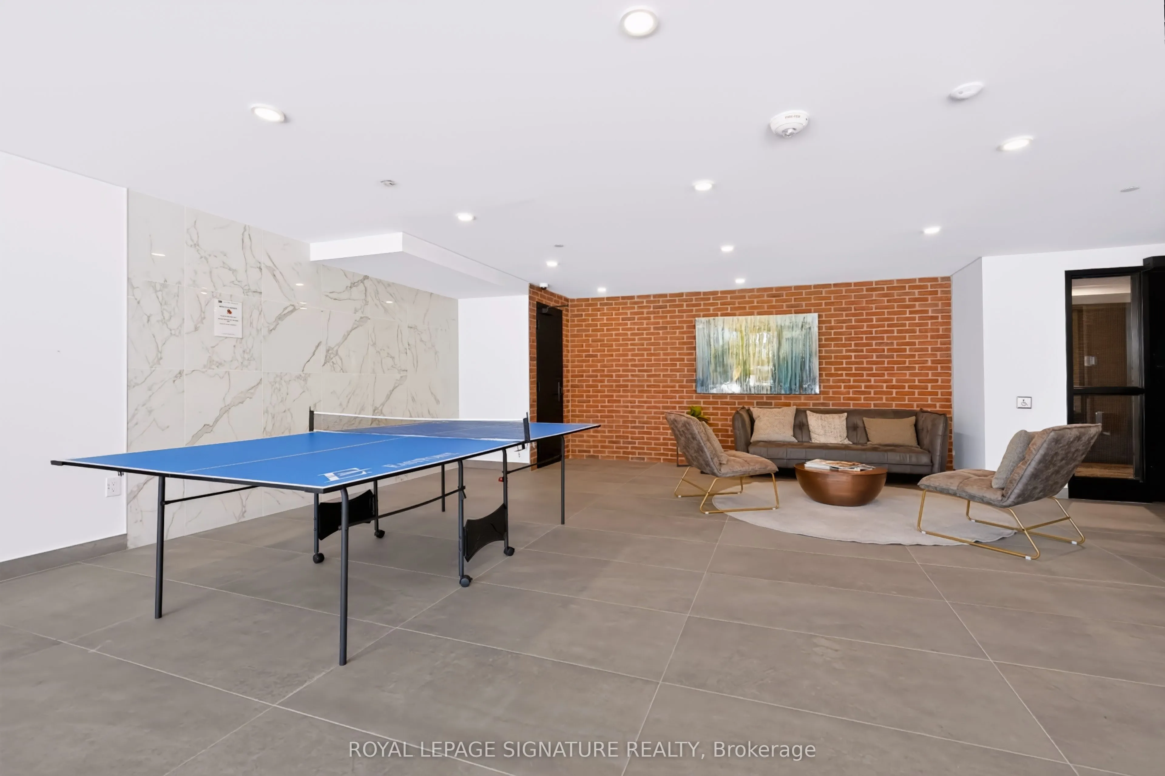 2799 Kingston Road #212
