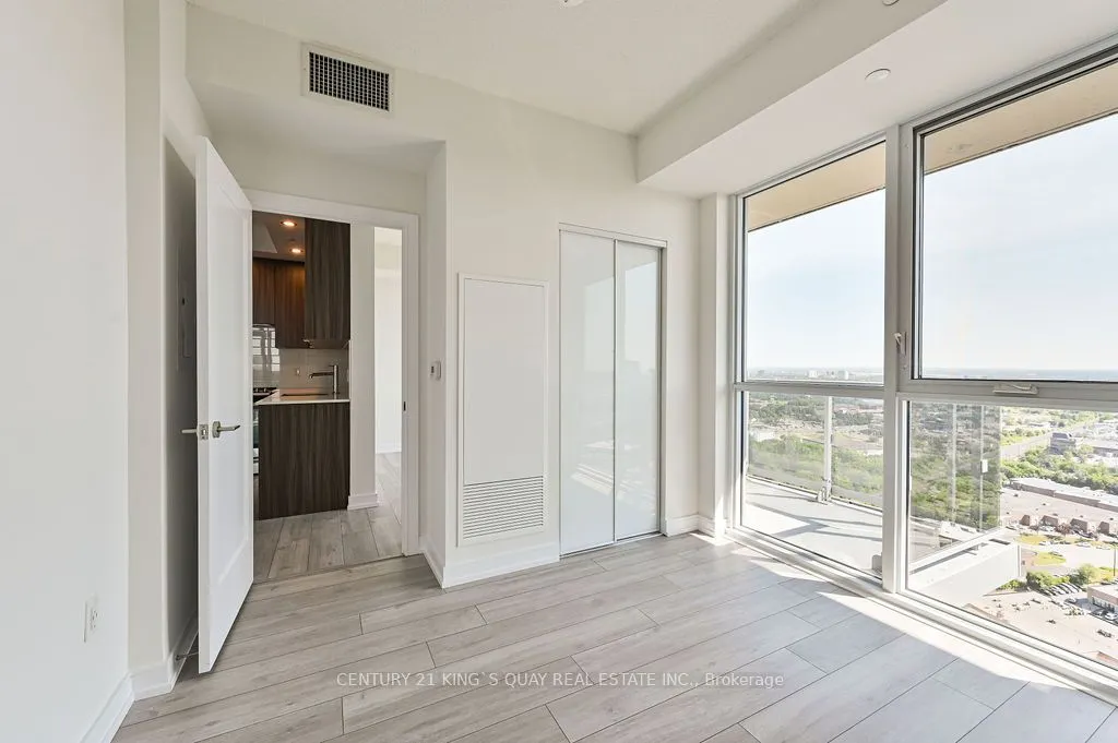 225 Village Green Square #3008