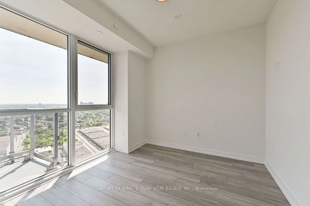 225 Village Green Square #3008