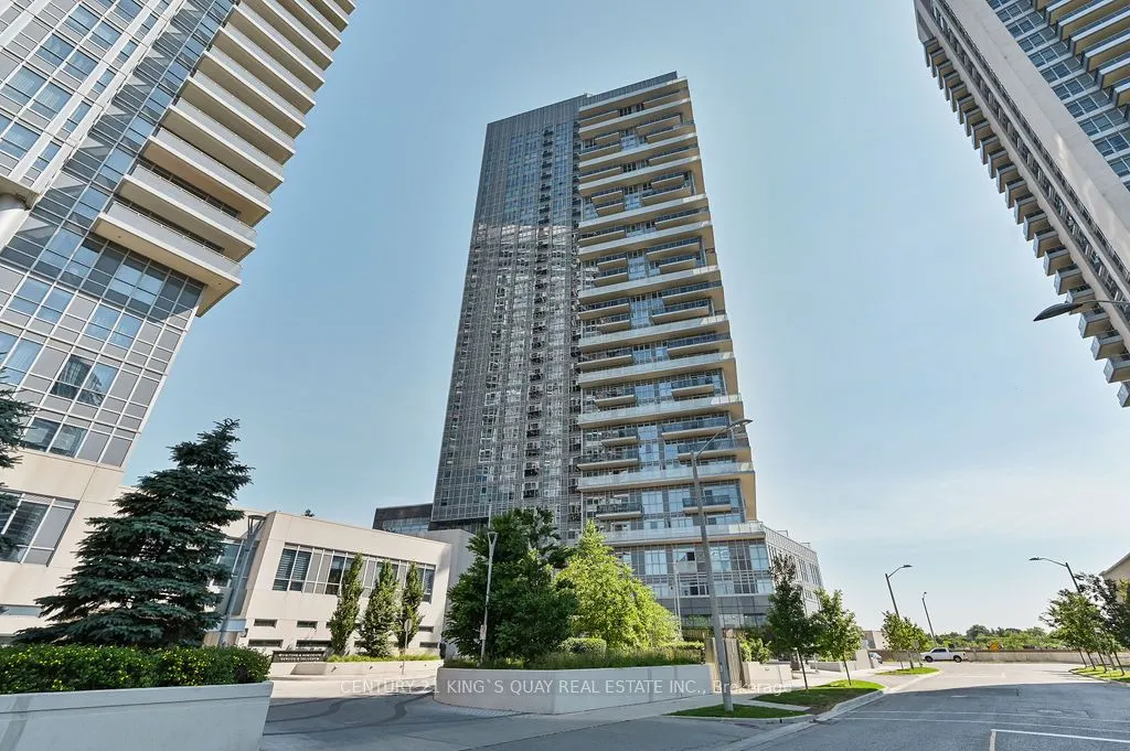 225 Village Green Square #3008