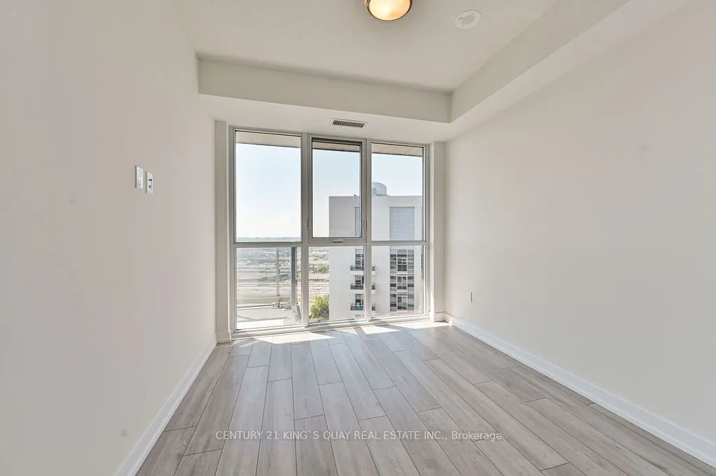 225 Village Green Square #3008