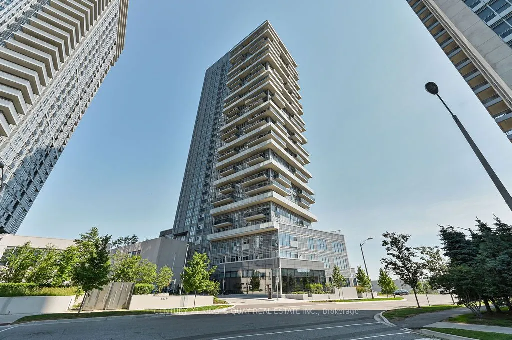 225 Village Green Square #3008