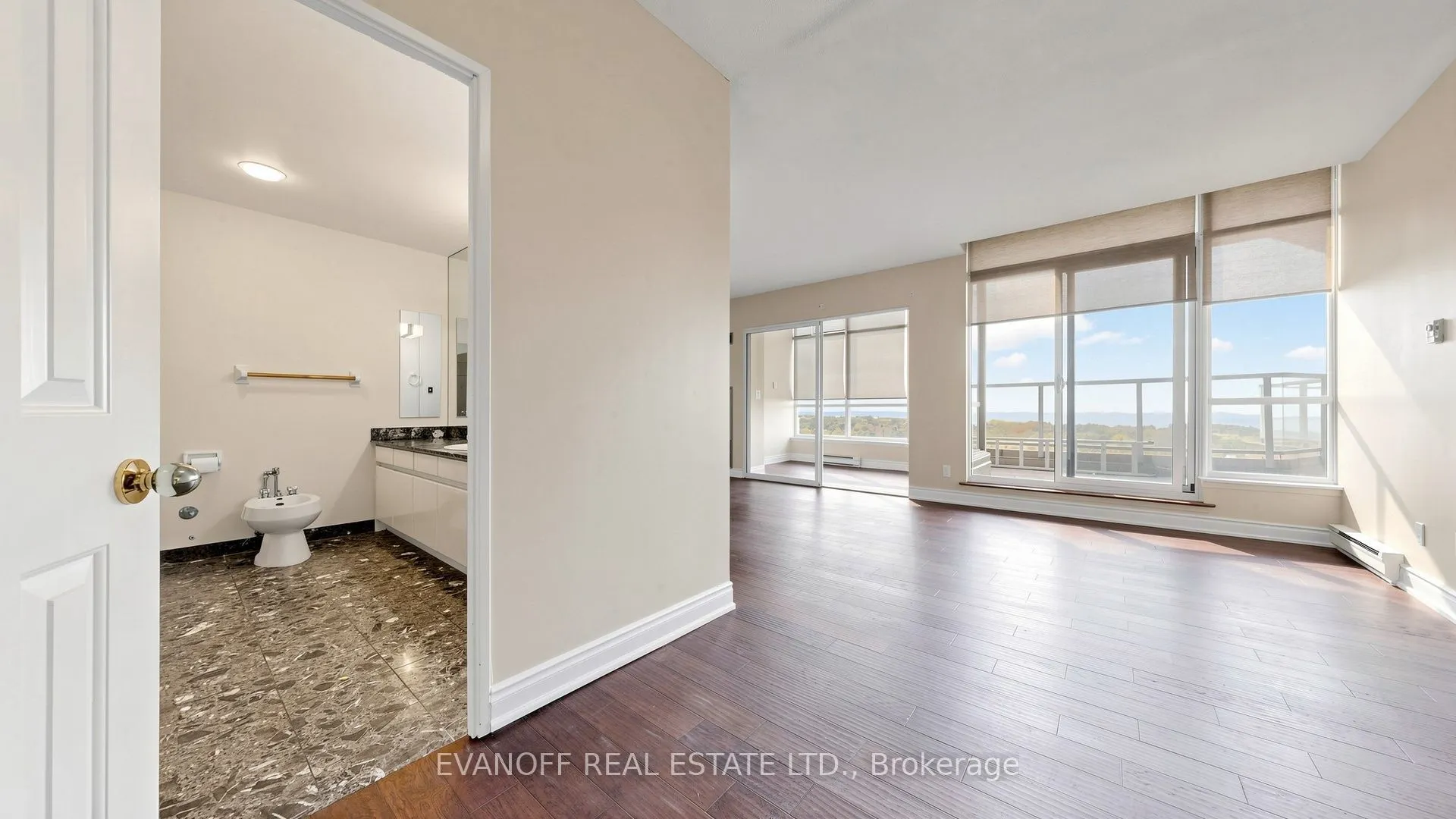 20 Guildwood Parkway #1406