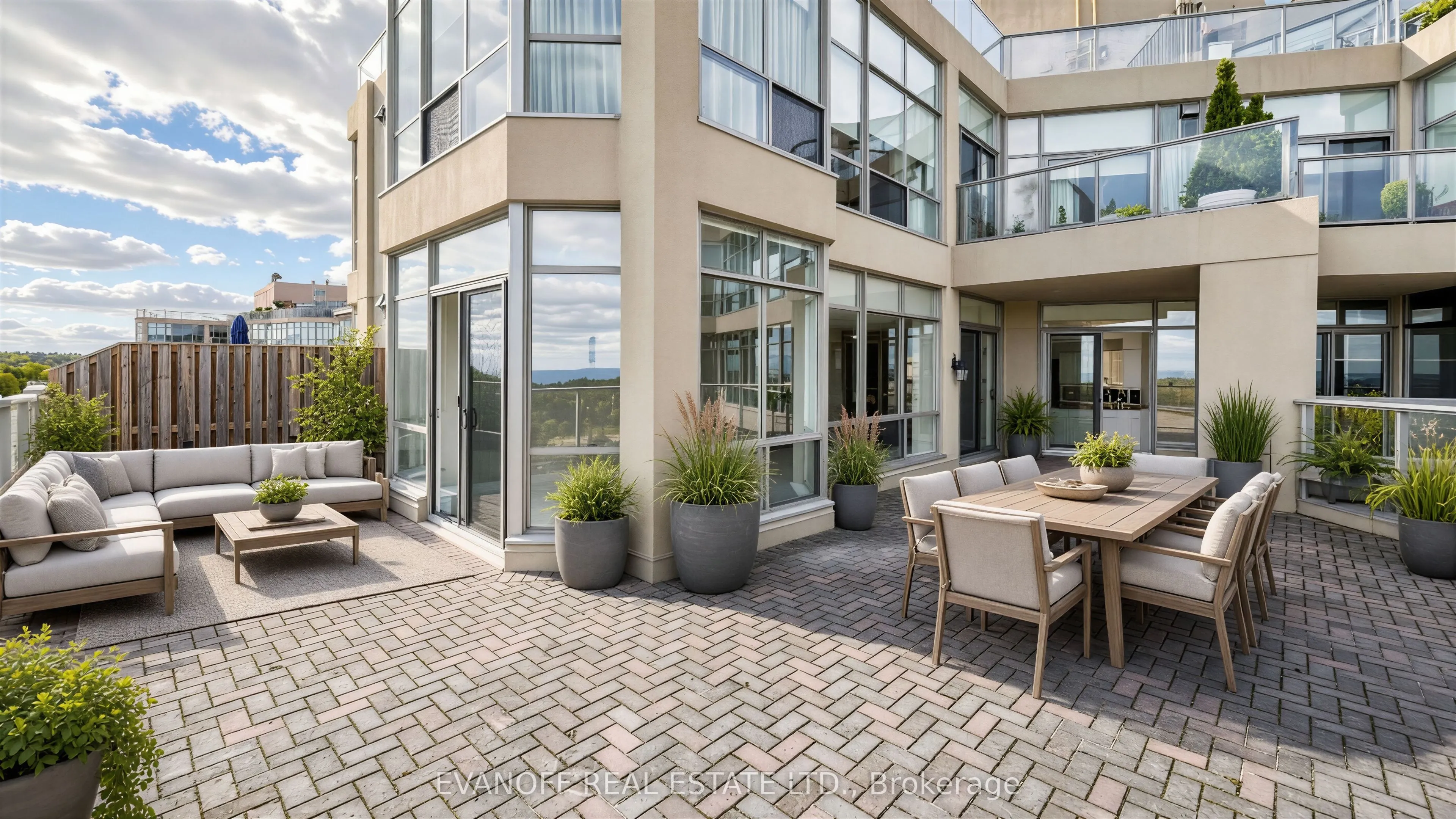 20 Guildwood Parkway #1406