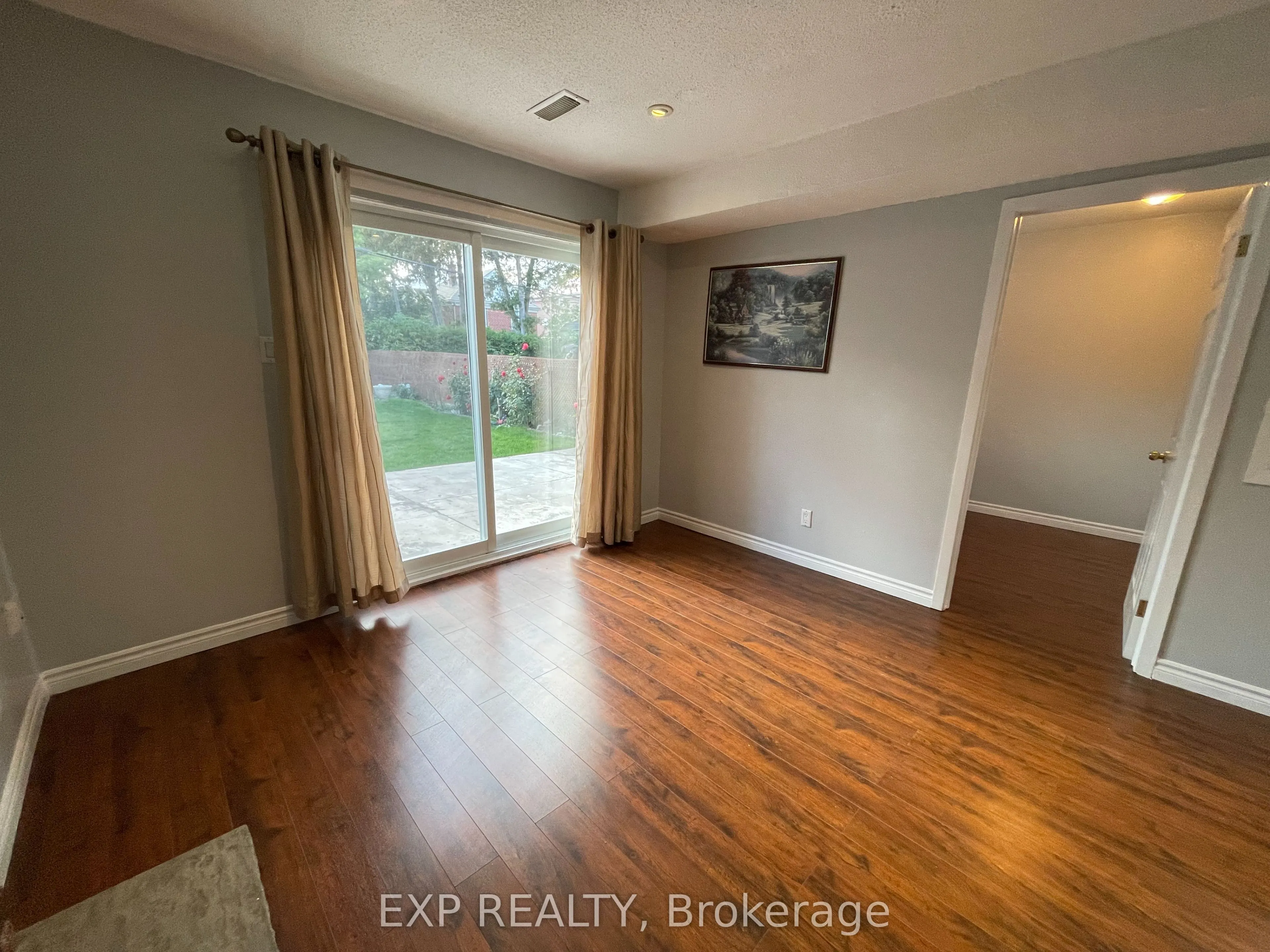 94 Heale Avenue #Ground Floor