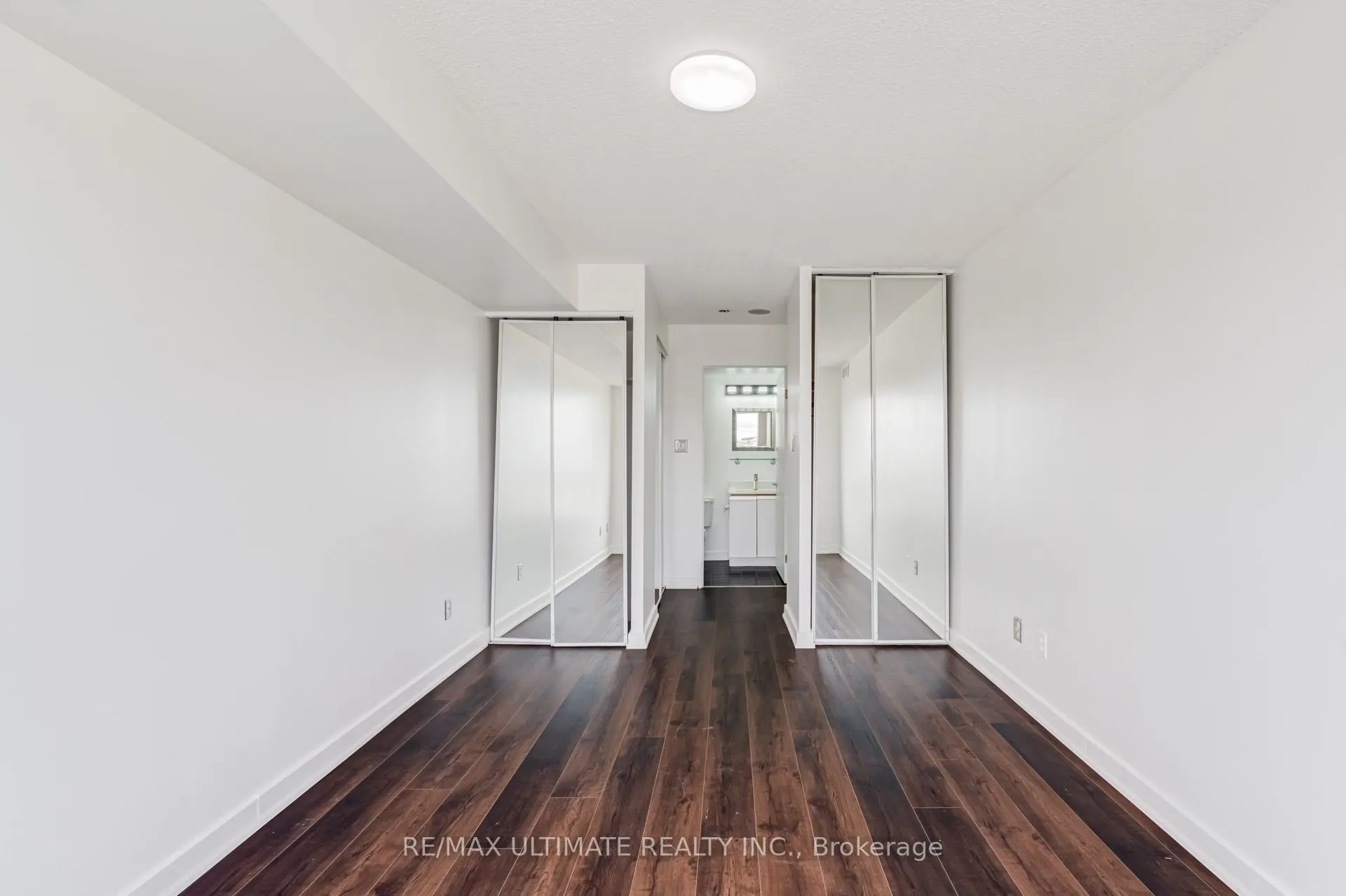 1470 Midland Avenue #601