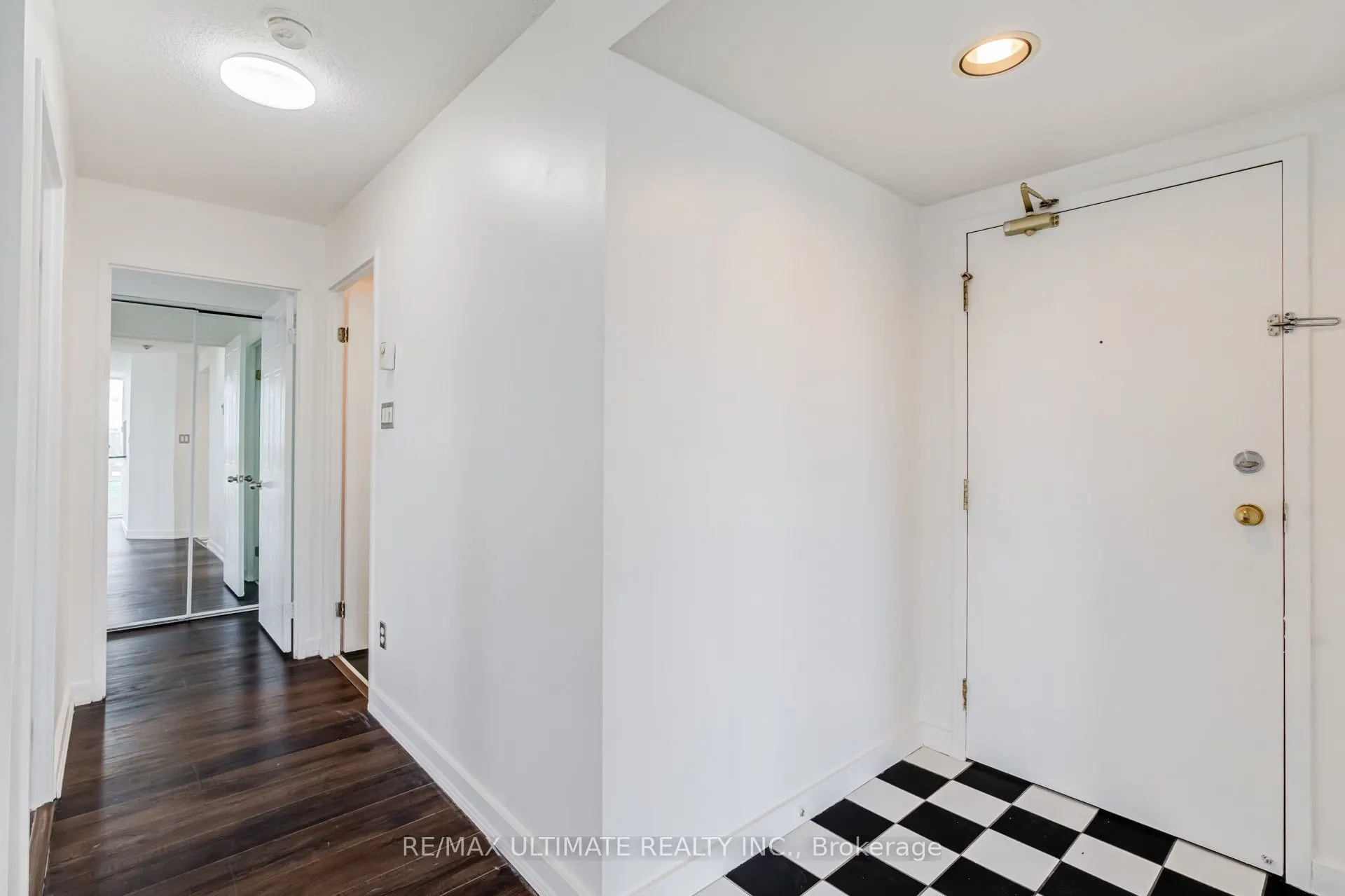 1470 Midland Avenue #601