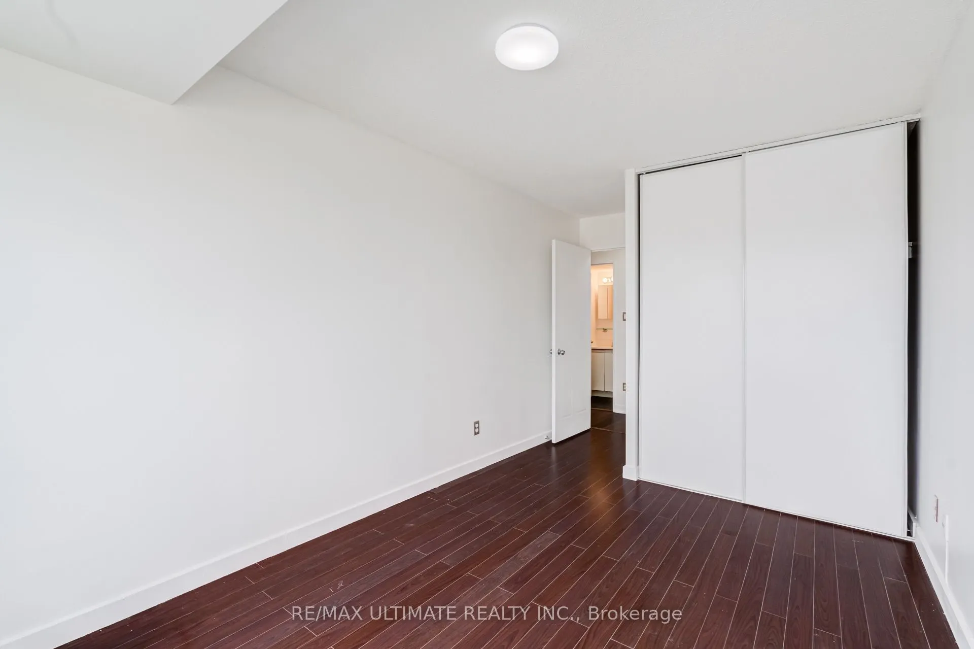 1470 Midland Avenue #601