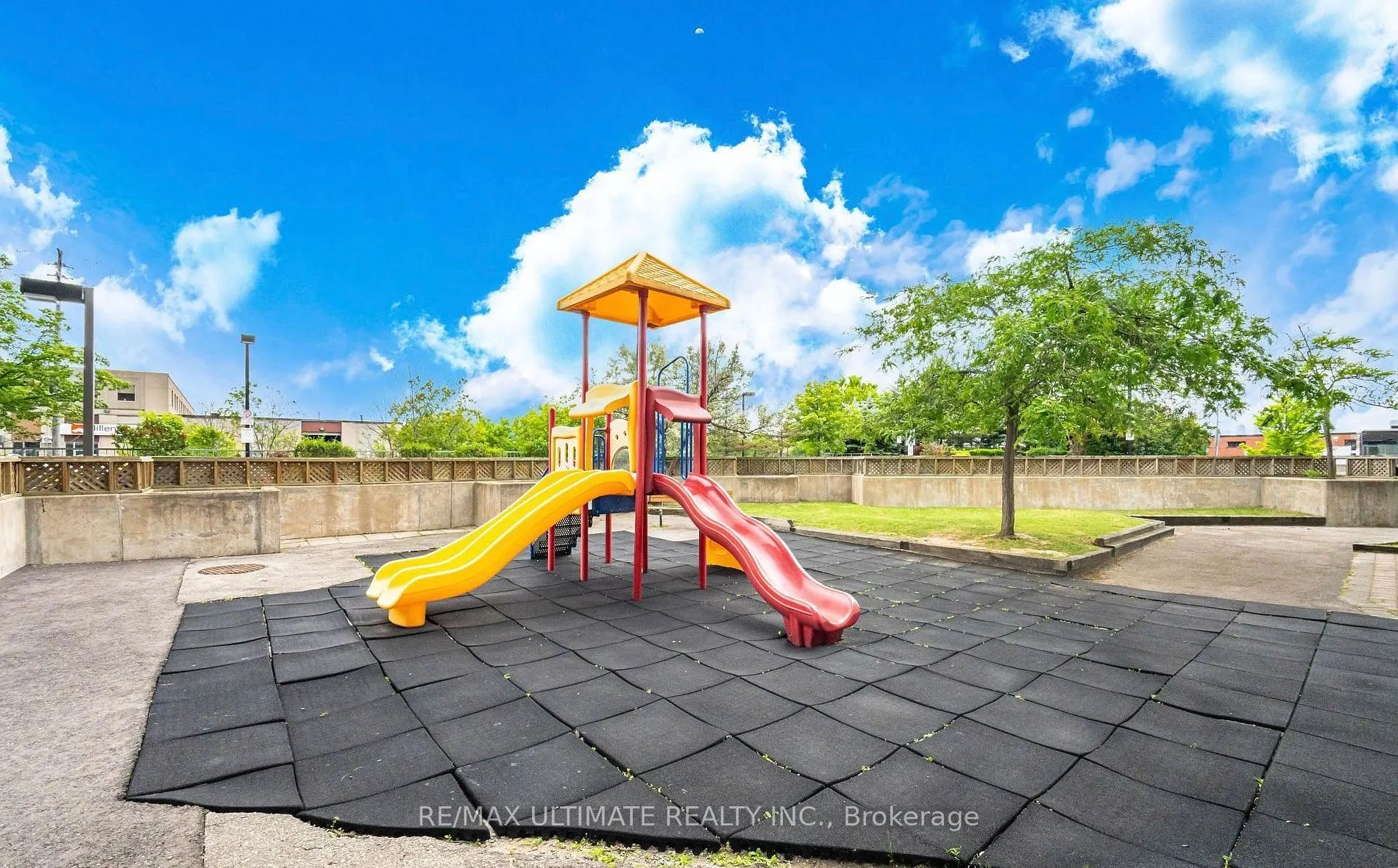 1470 Midland Avenue #601