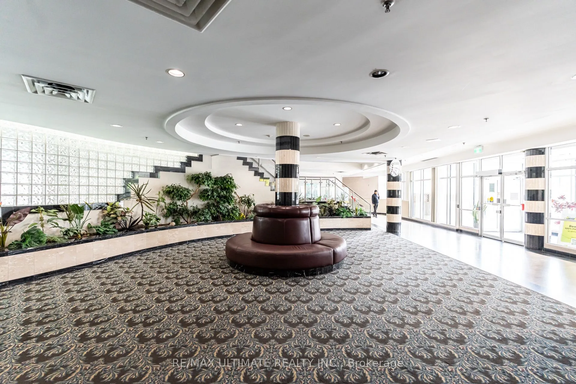 1470 Midland Avenue #601