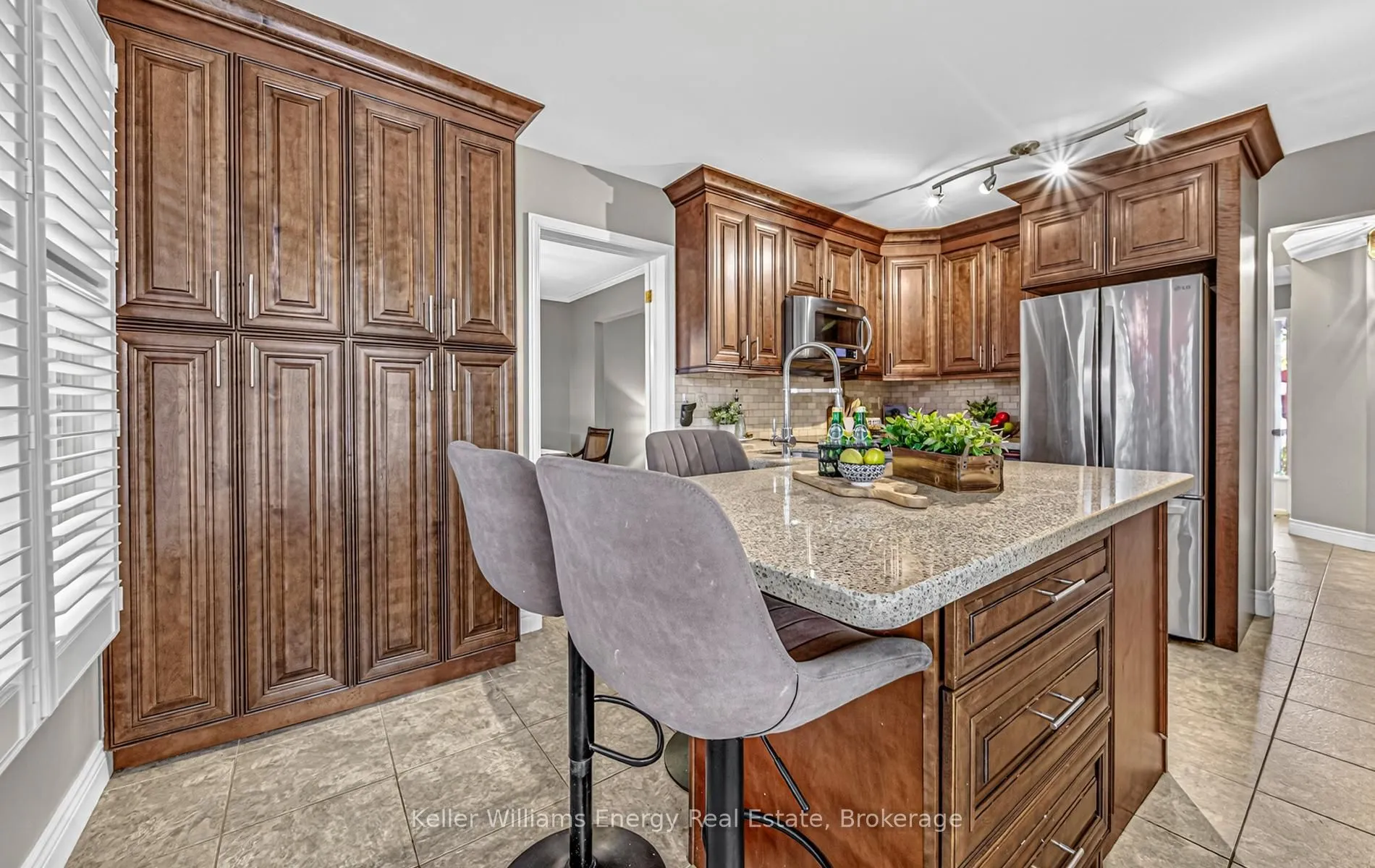 1398 Manitou Drive
