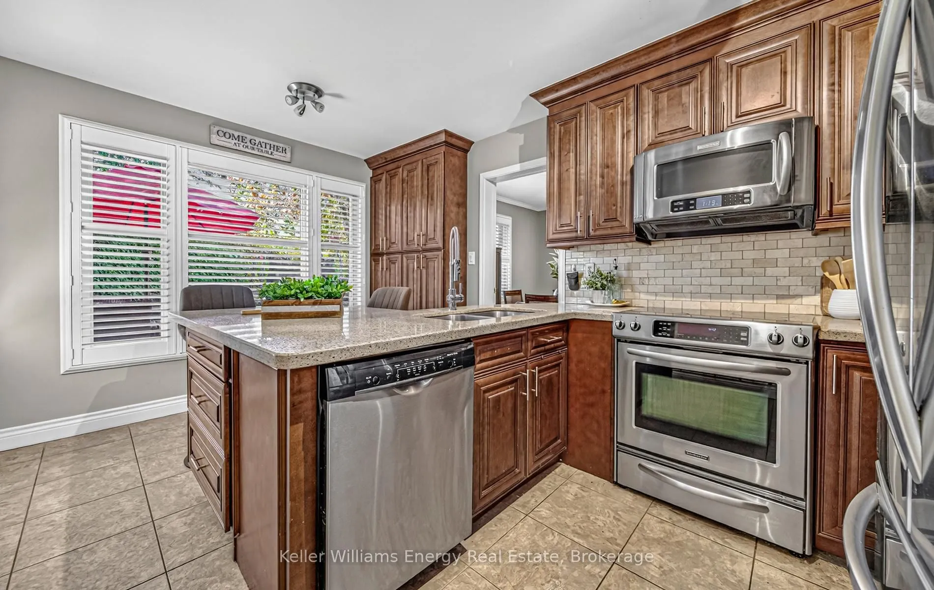 1398 Manitou Drive