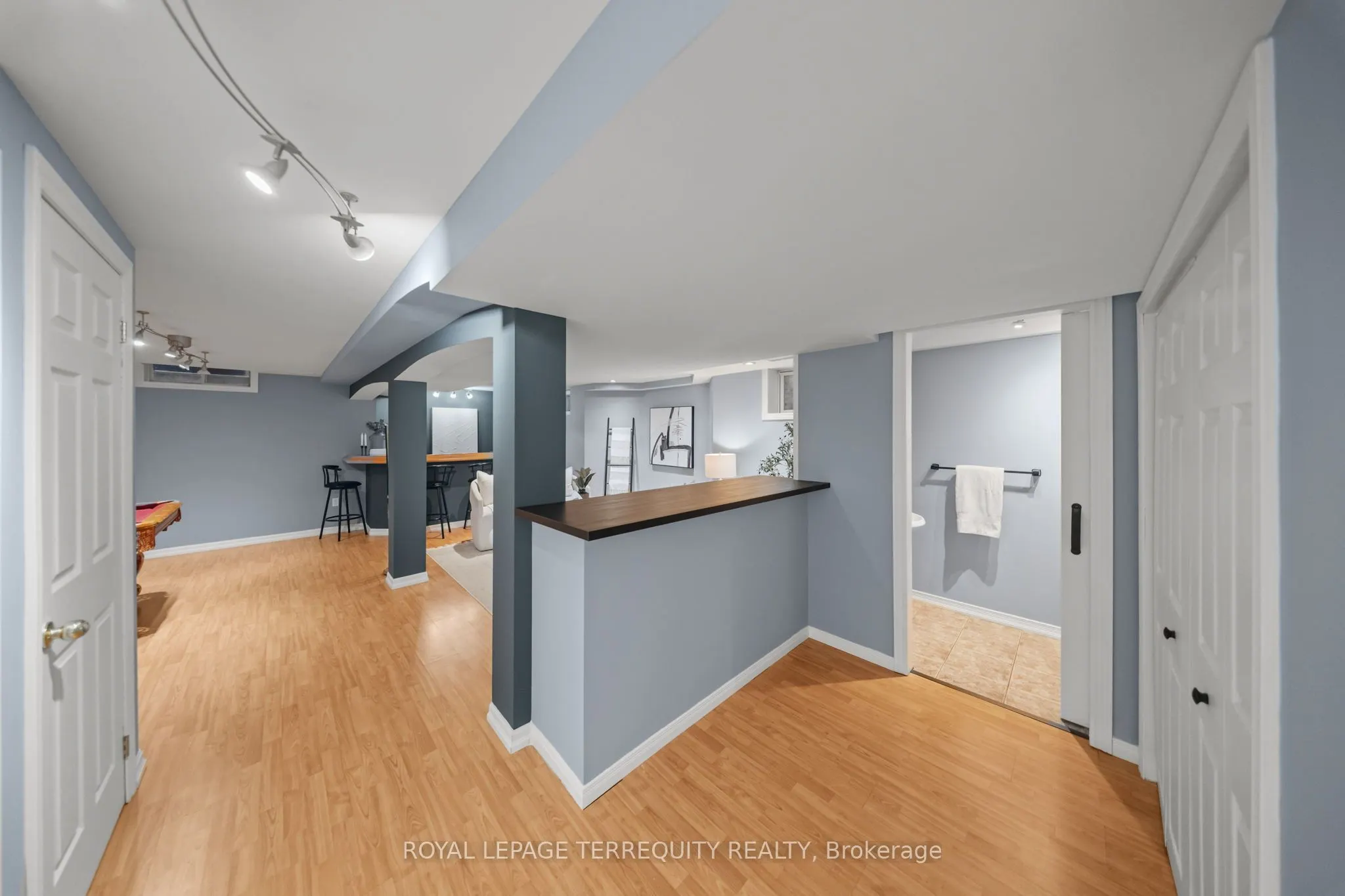 611 Capilano Crescent