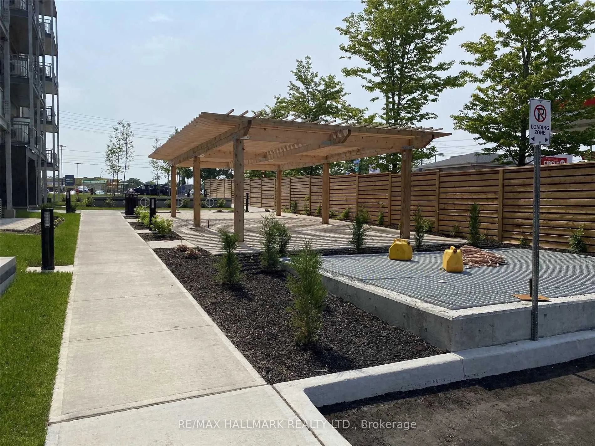 20 Orchid Place Drive #306