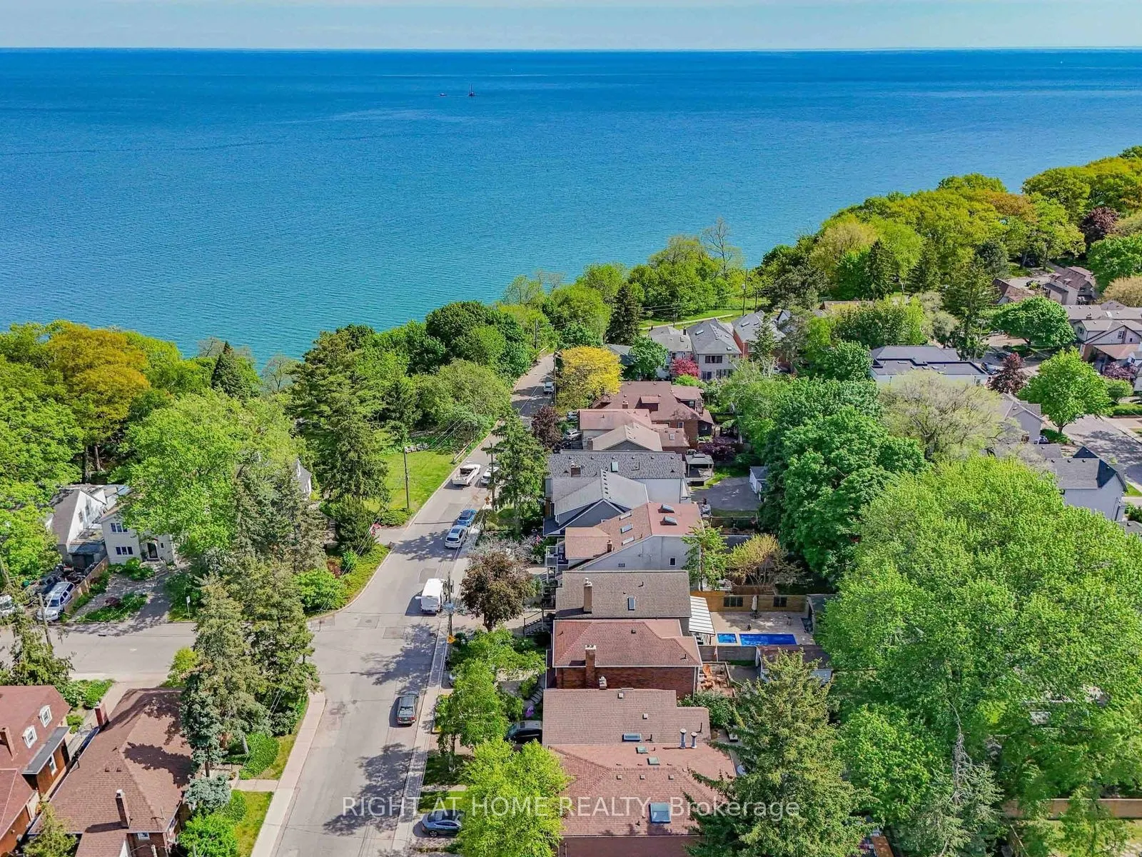 20 Kildonan Drive #Main