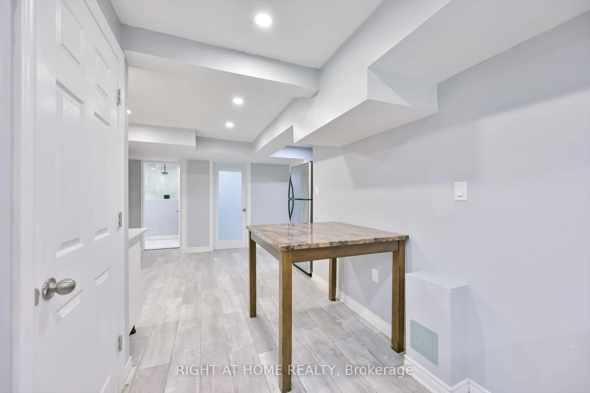 57 Hopkinson Crescent