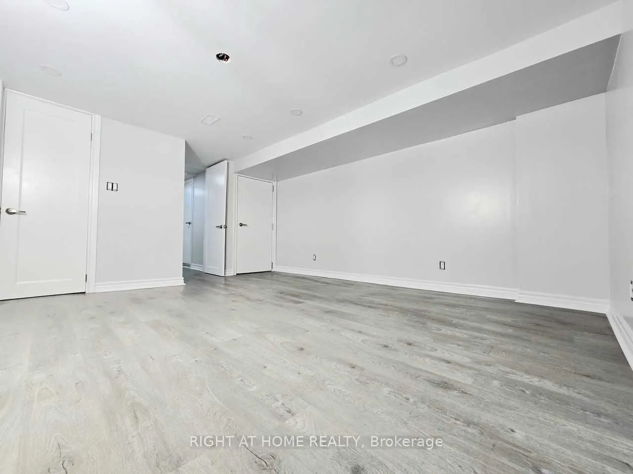 68 Woodington Avenue #BSMT
