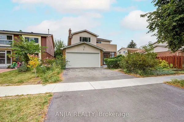 3 Mossbrook Crescent