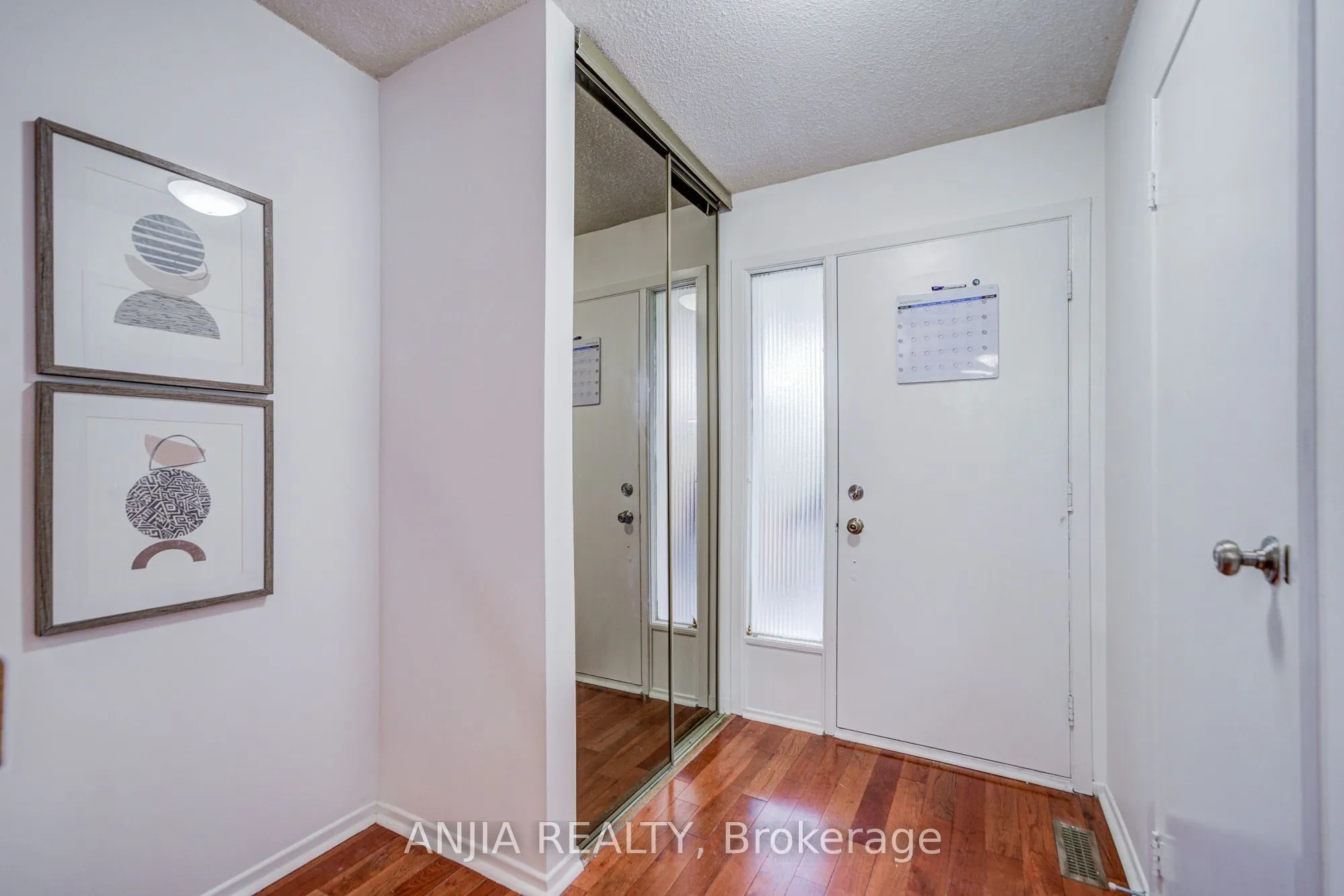 3 Mossbrook Crescent
