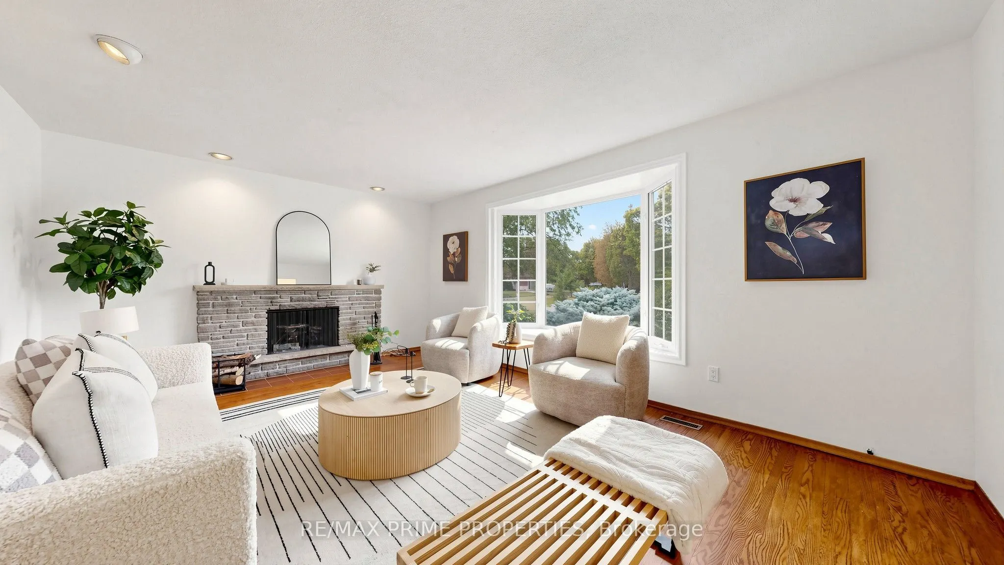 3 Leeswood Crescent E