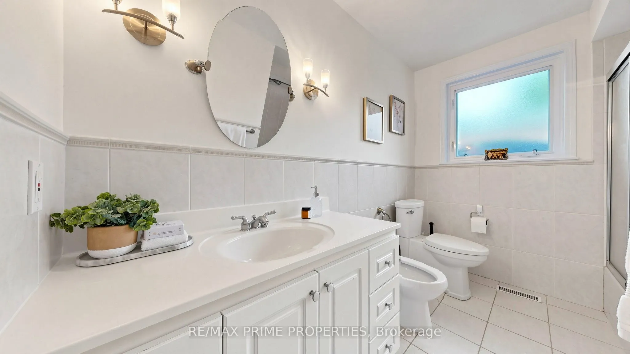3 Leeswood Crescent E