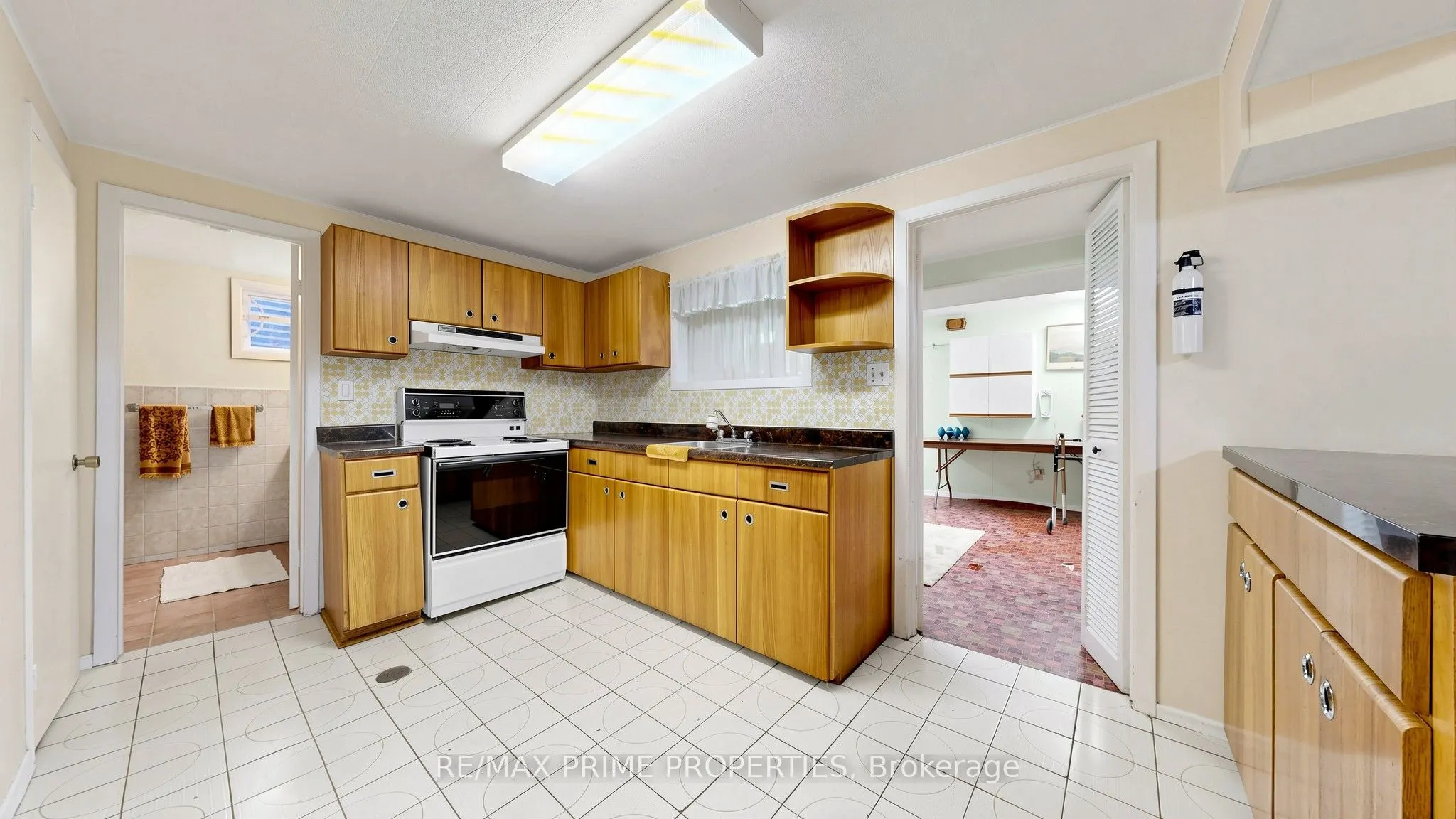 3 Leeswood Crescent E