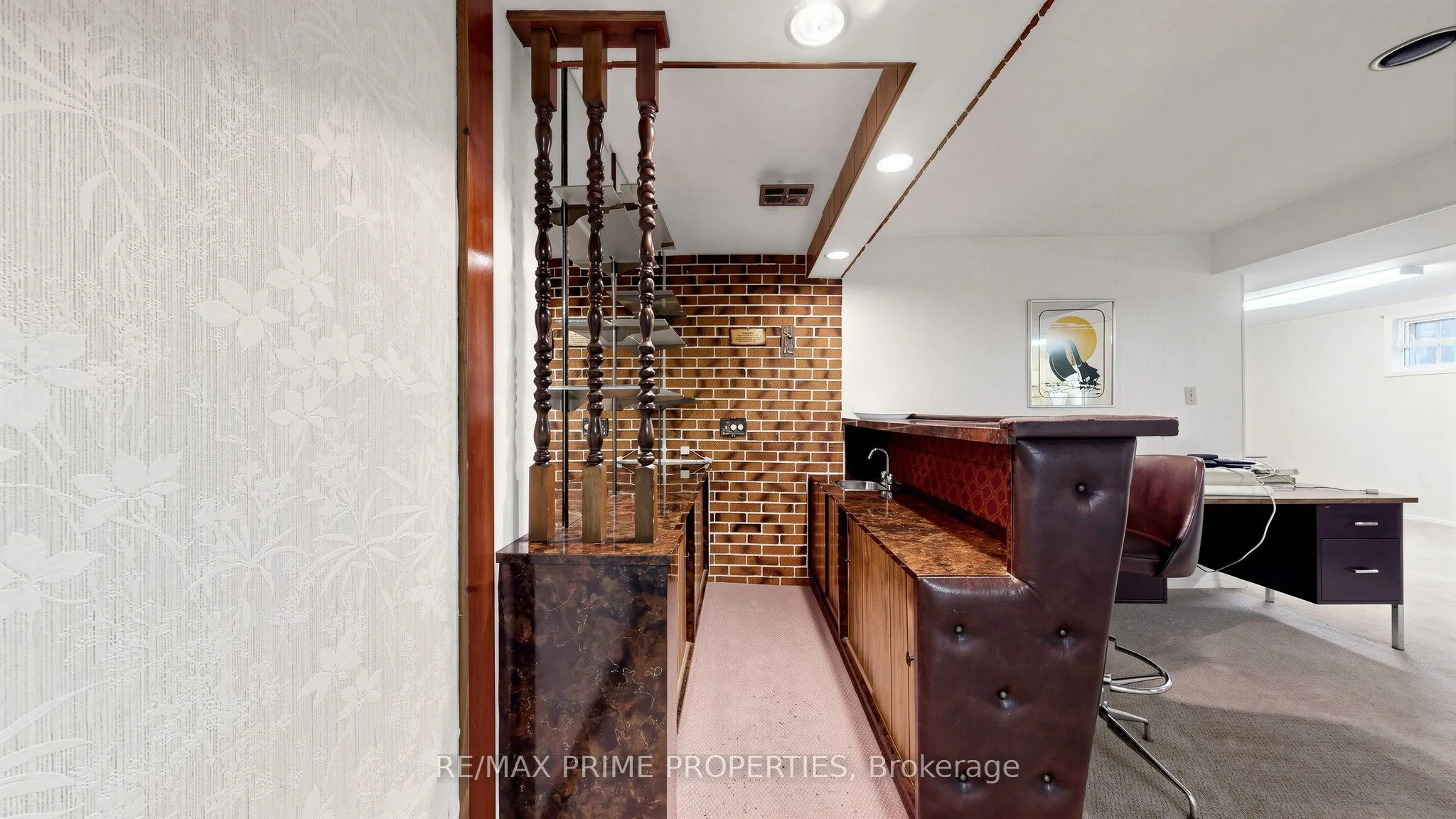 3 Leeswood Crescent E
