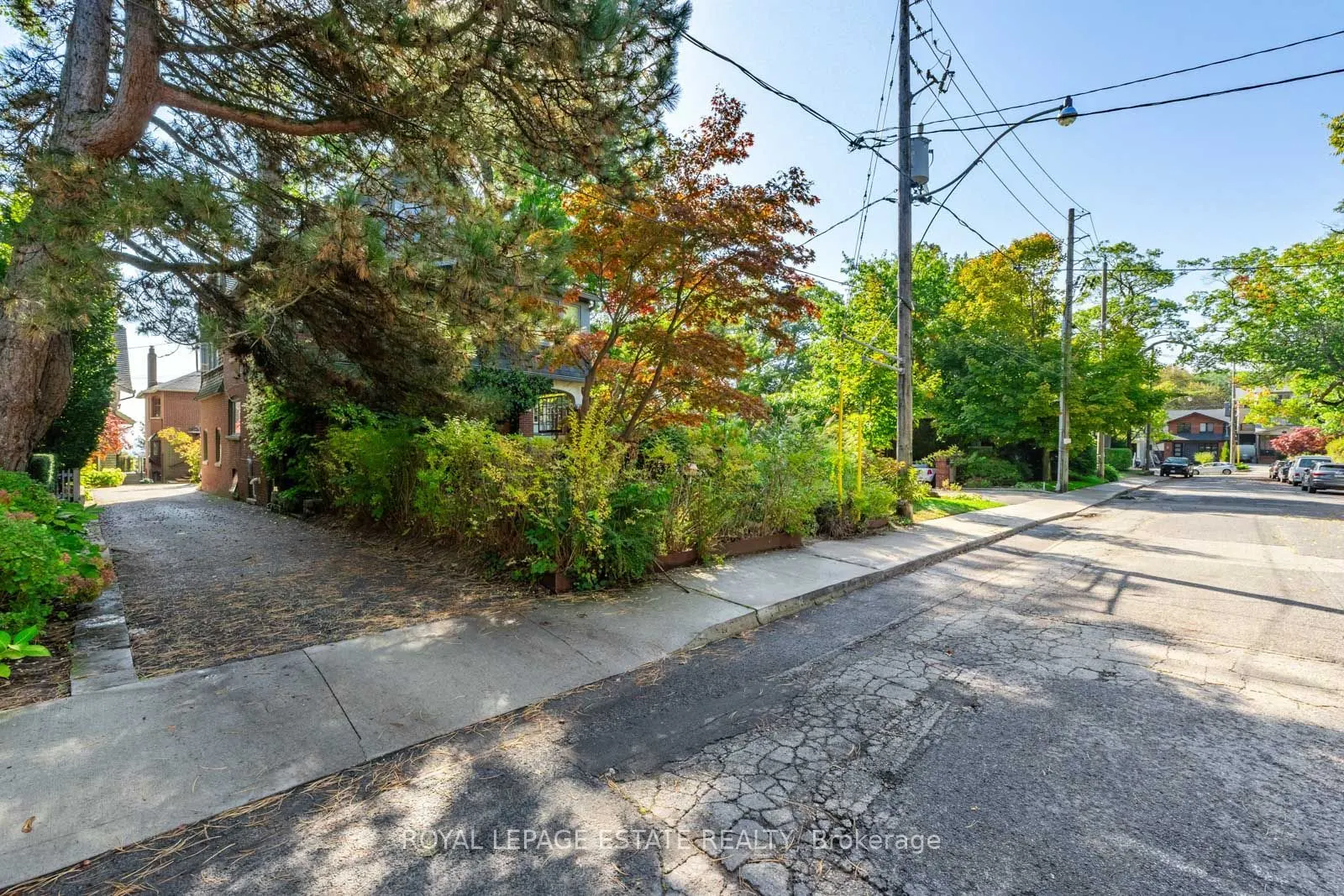 422 Lake Front
