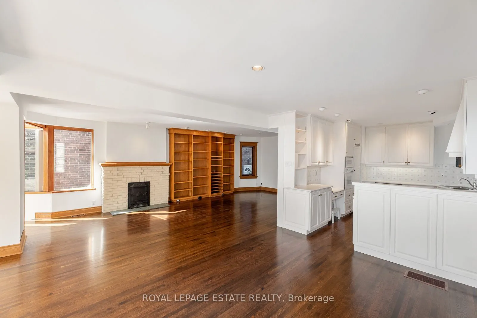 422 Lake Front