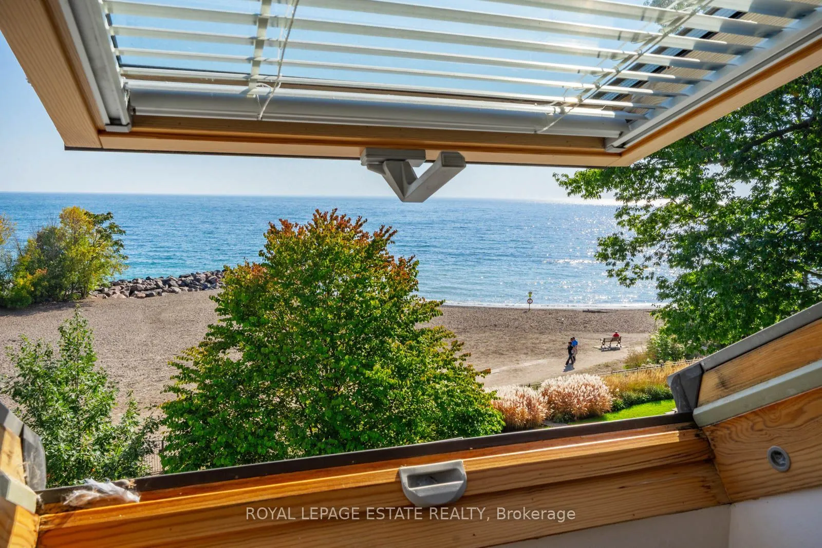 422 Lake Front