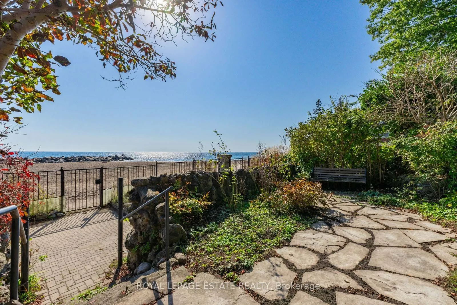 422 Lake Front