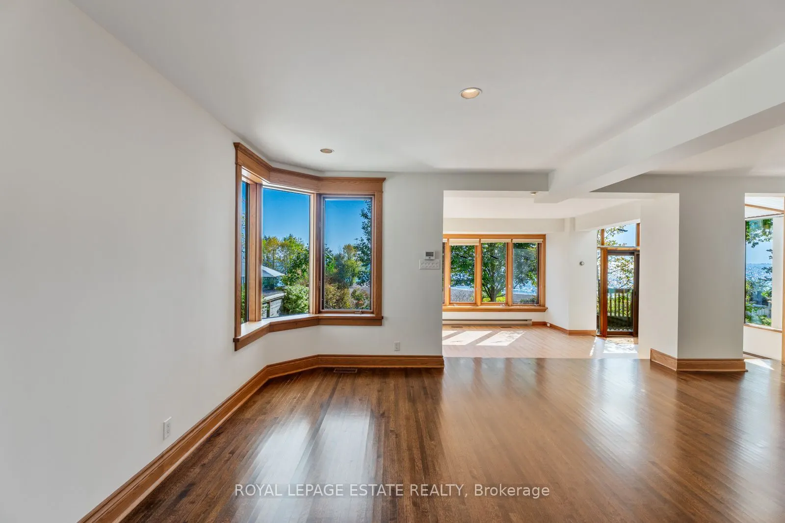 422 Lake Front