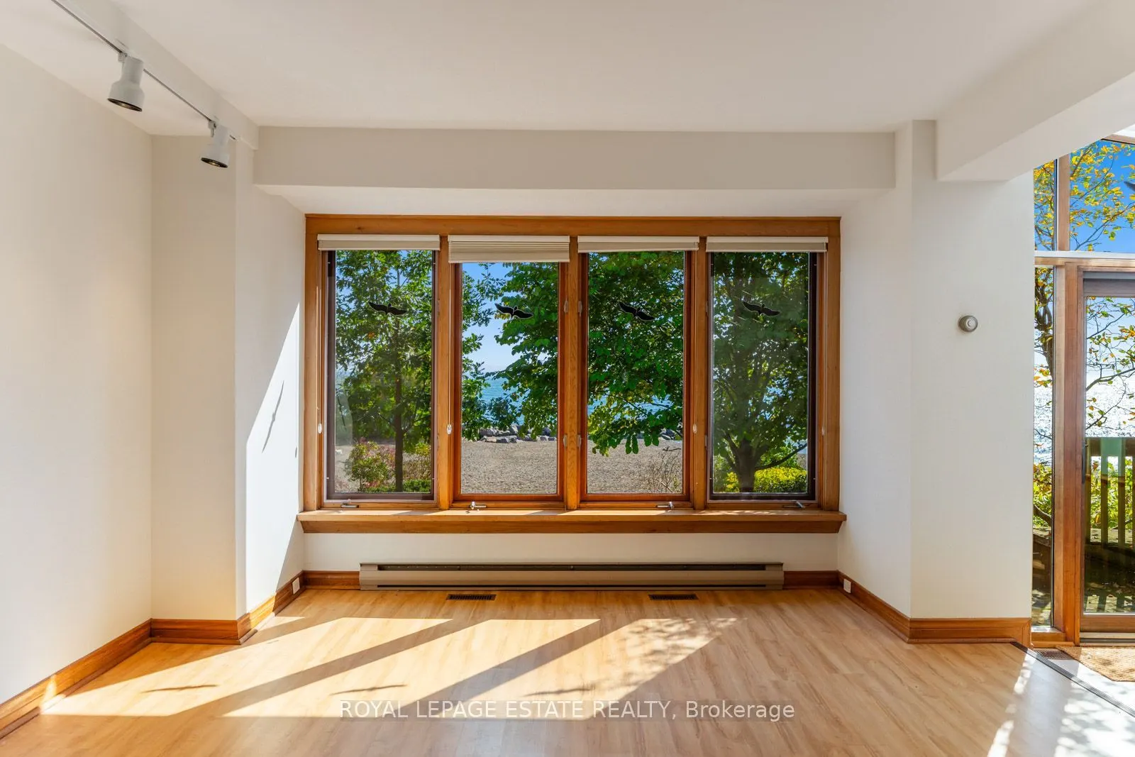 422 Lake Front