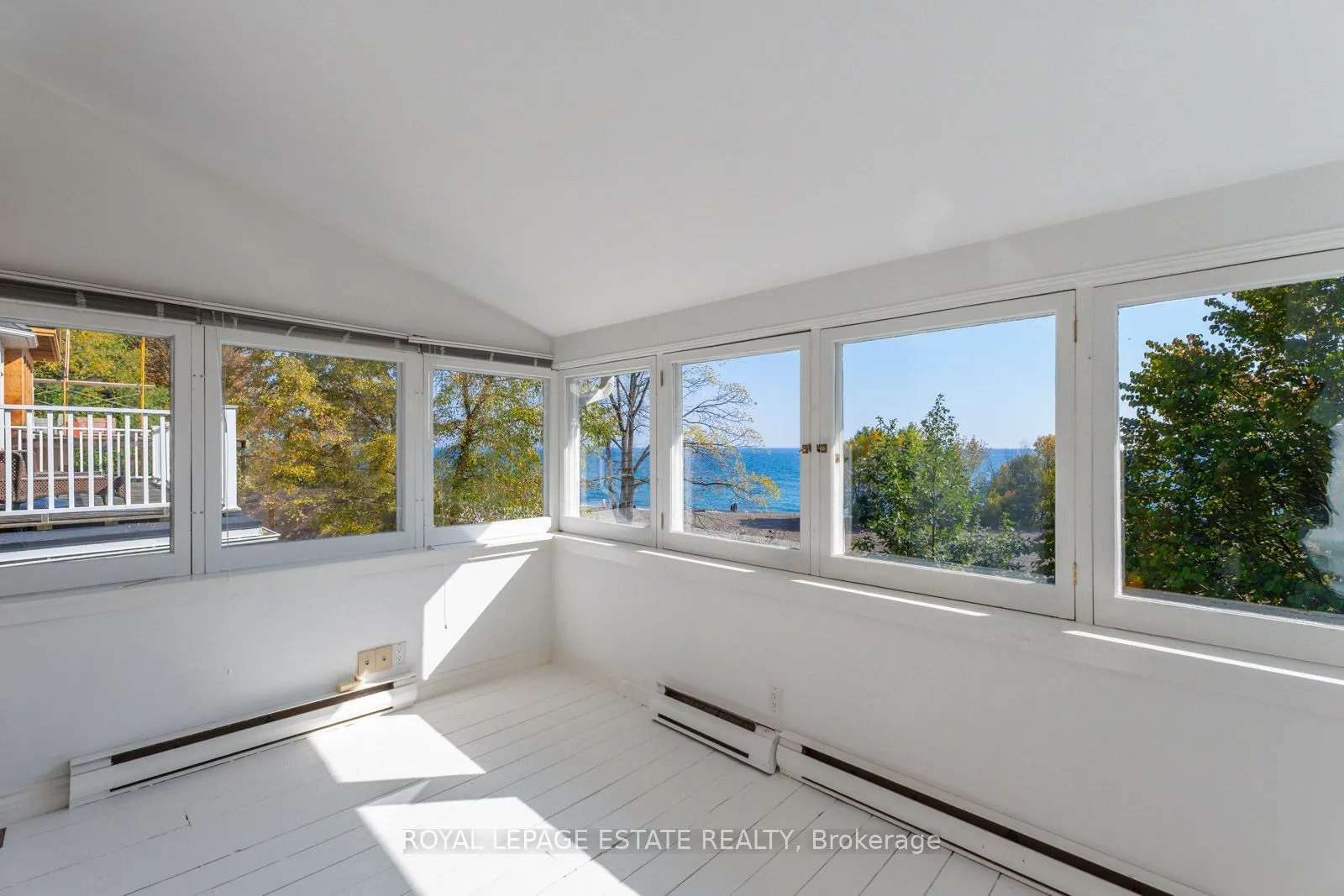 422 Lake Front