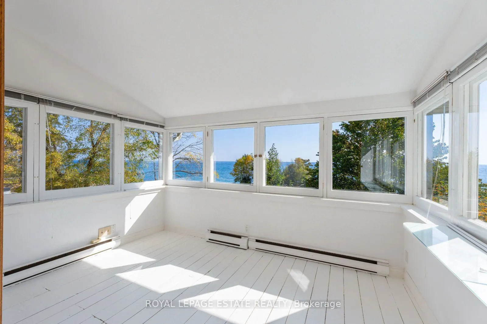 422 Lake Front