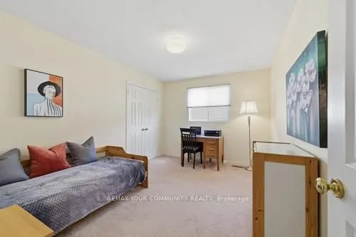 5 LOFTHOUSE Drive