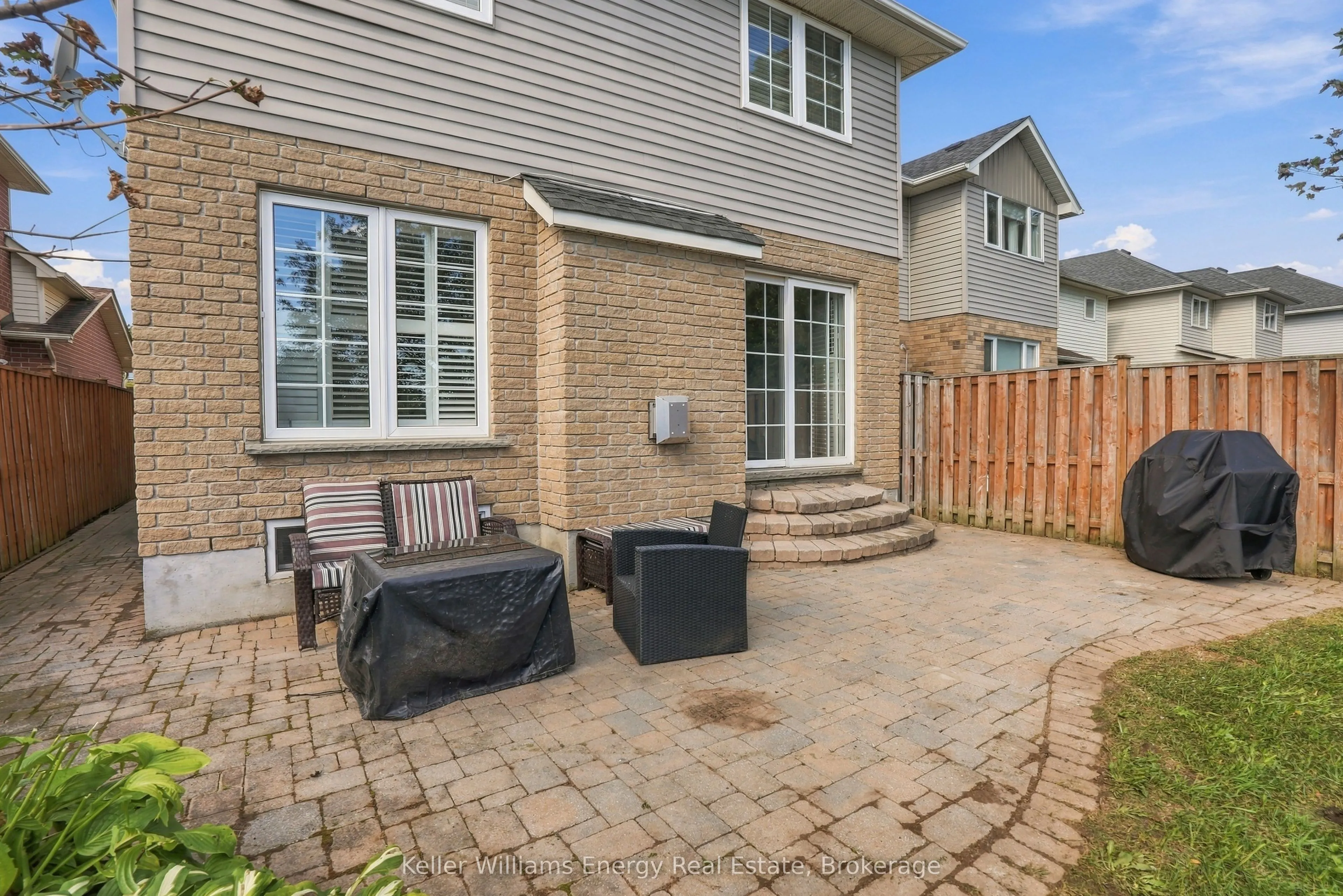 89 Fieldcrest Avenue