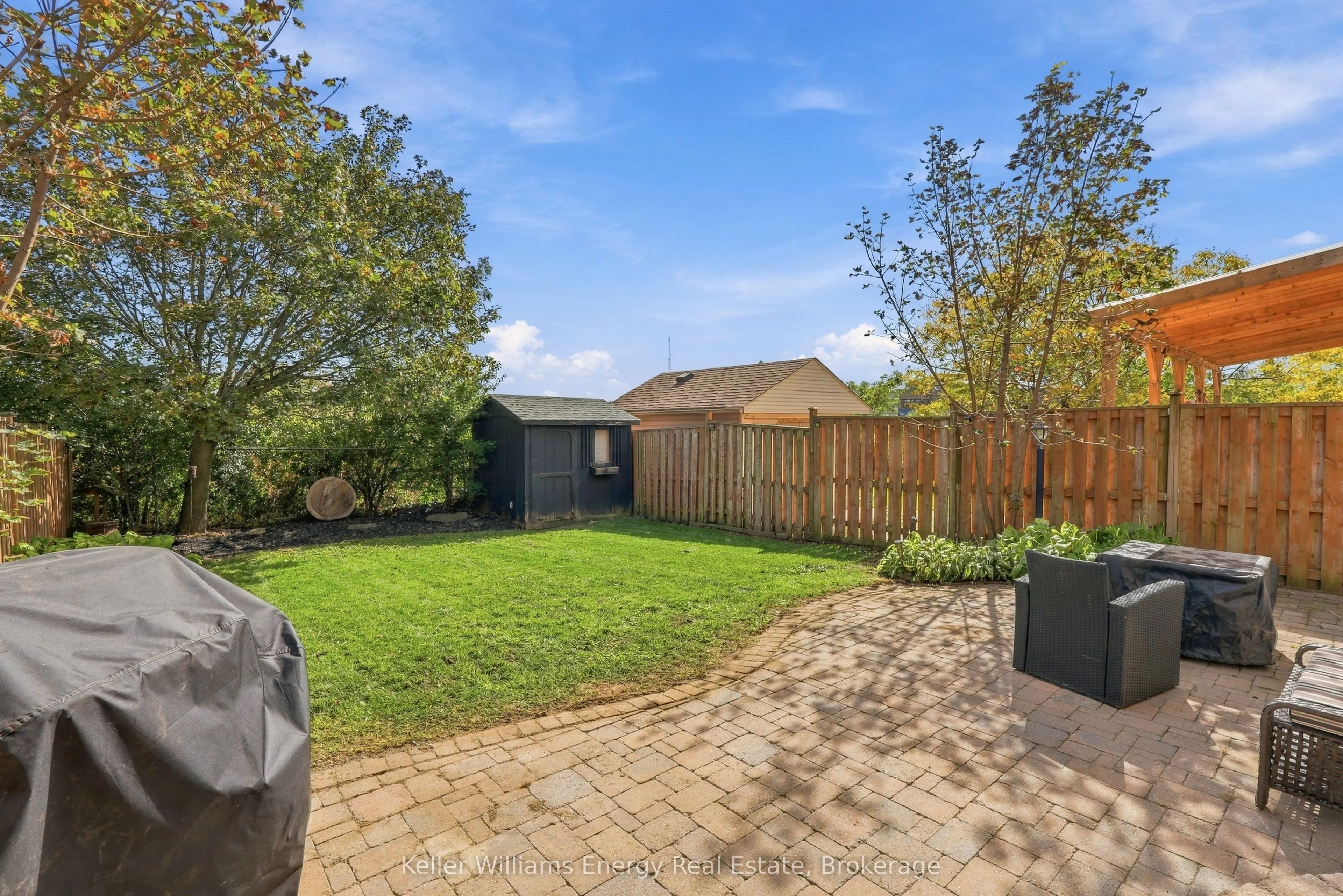 89 Fieldcrest Avenue