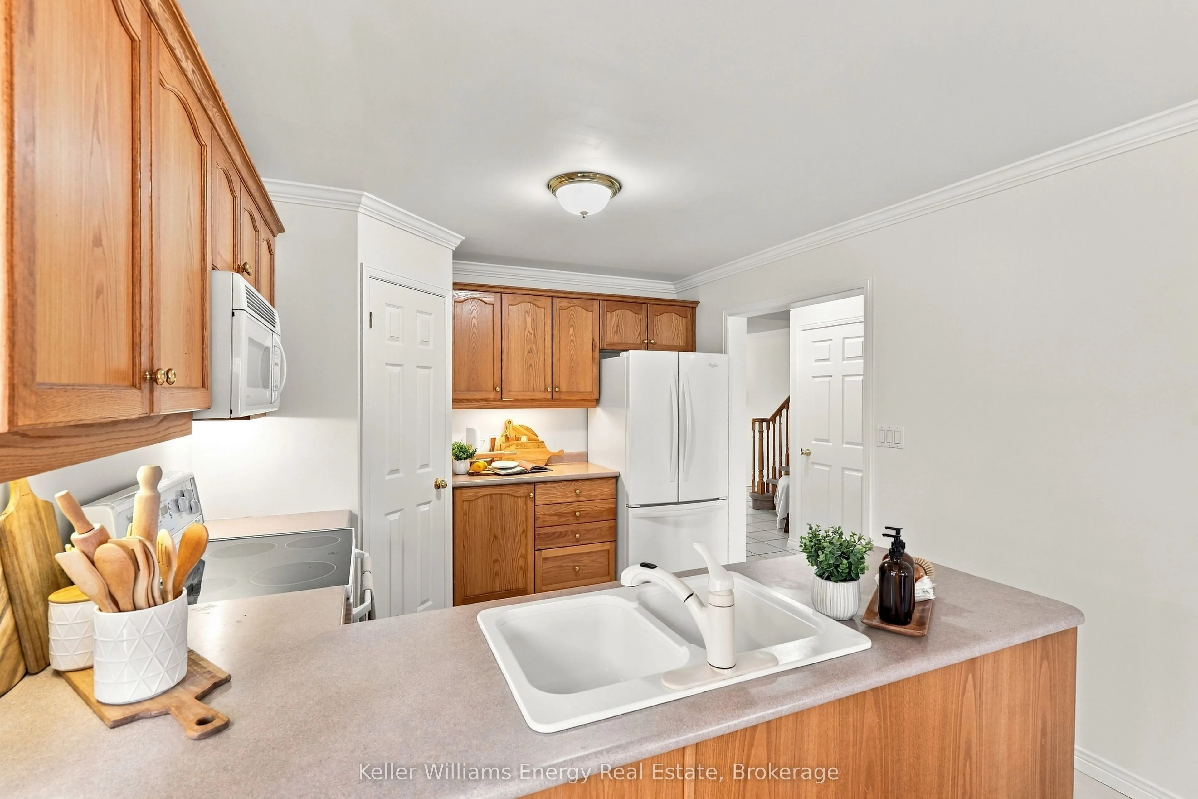 89 Fieldcrest Avenue