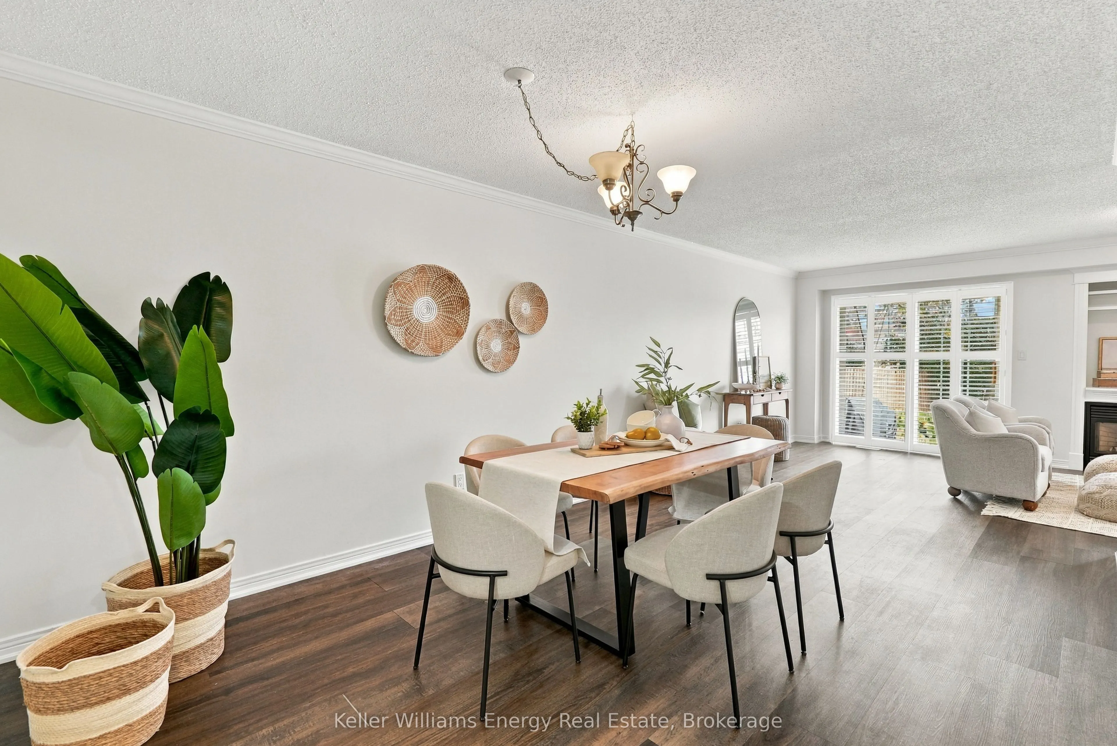 89 Fieldcrest Avenue