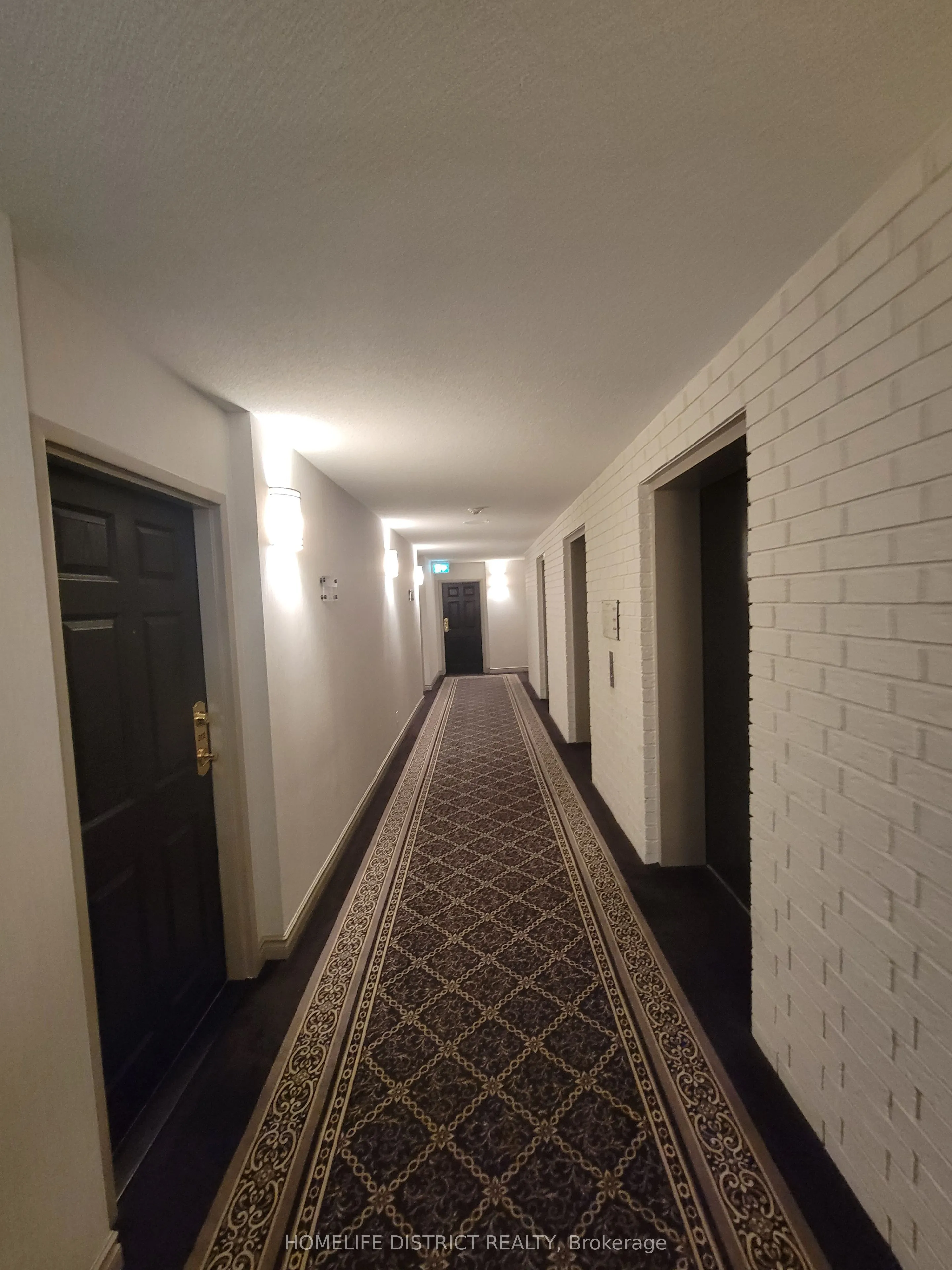 2 Westney Road N #305