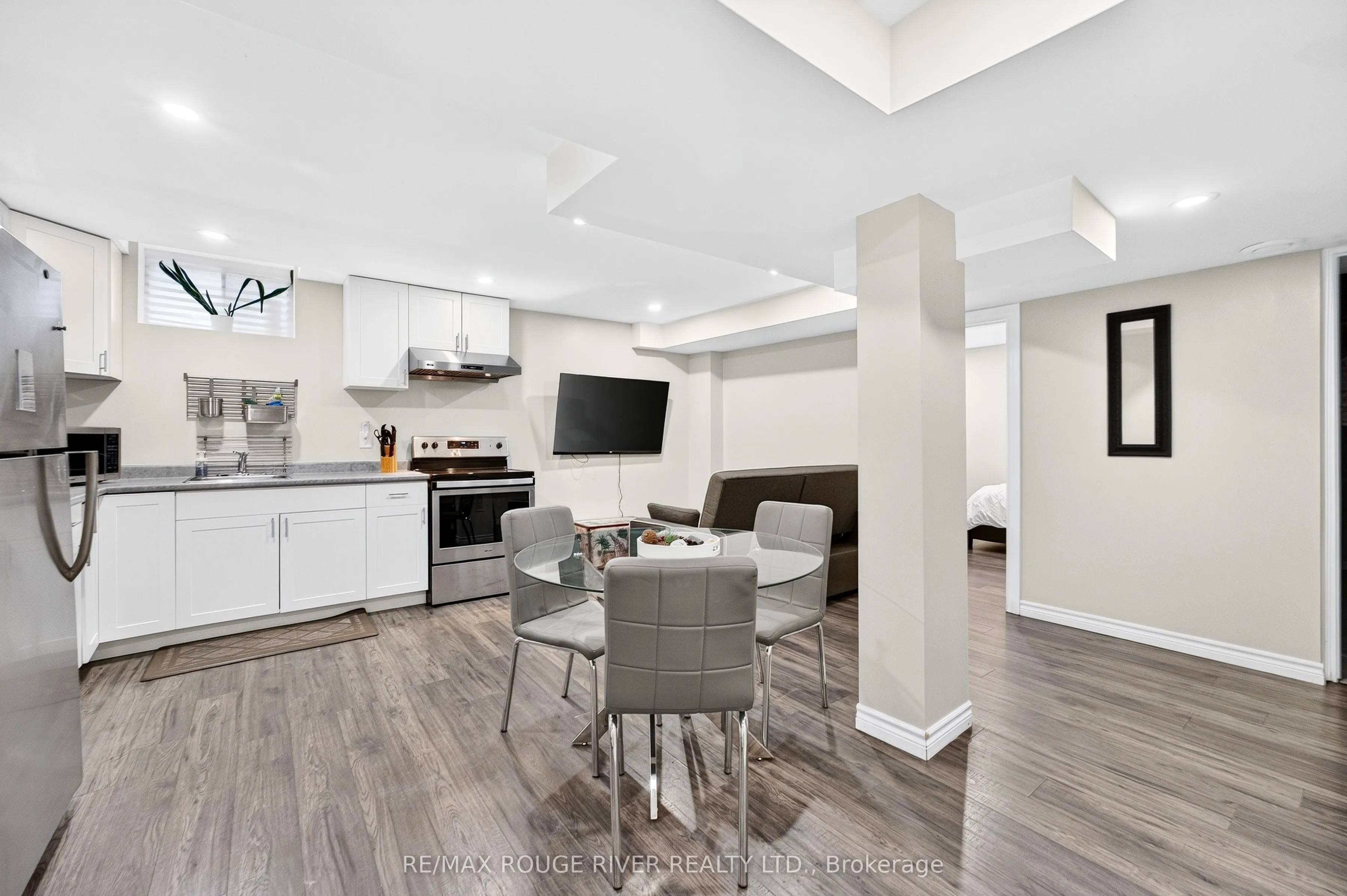 1510 Elmsley Drive