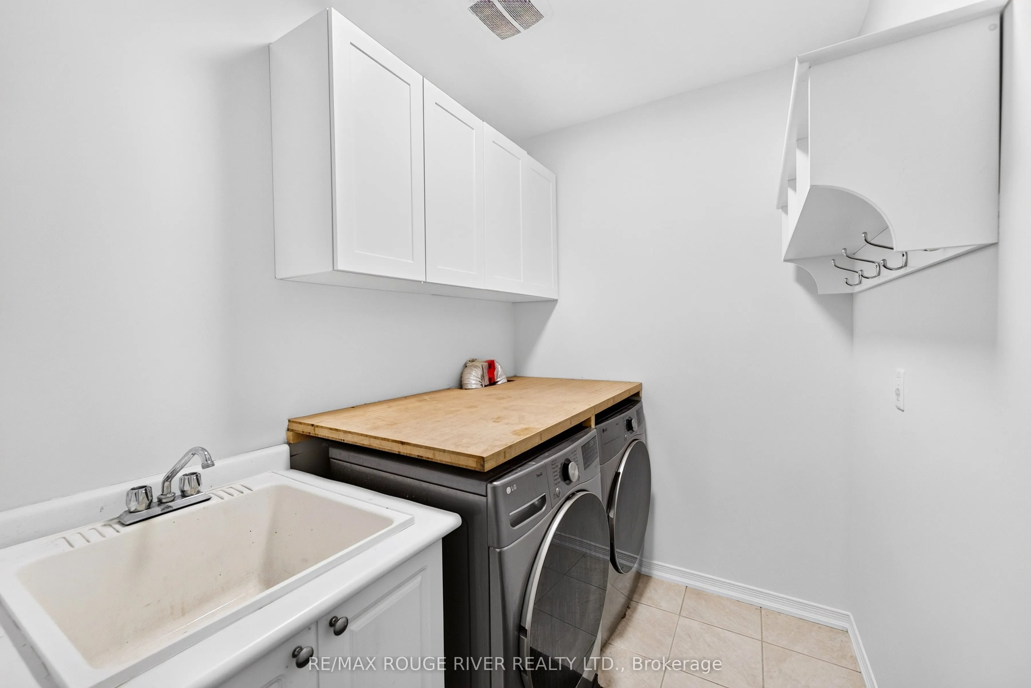 1510 Elmsley Drive