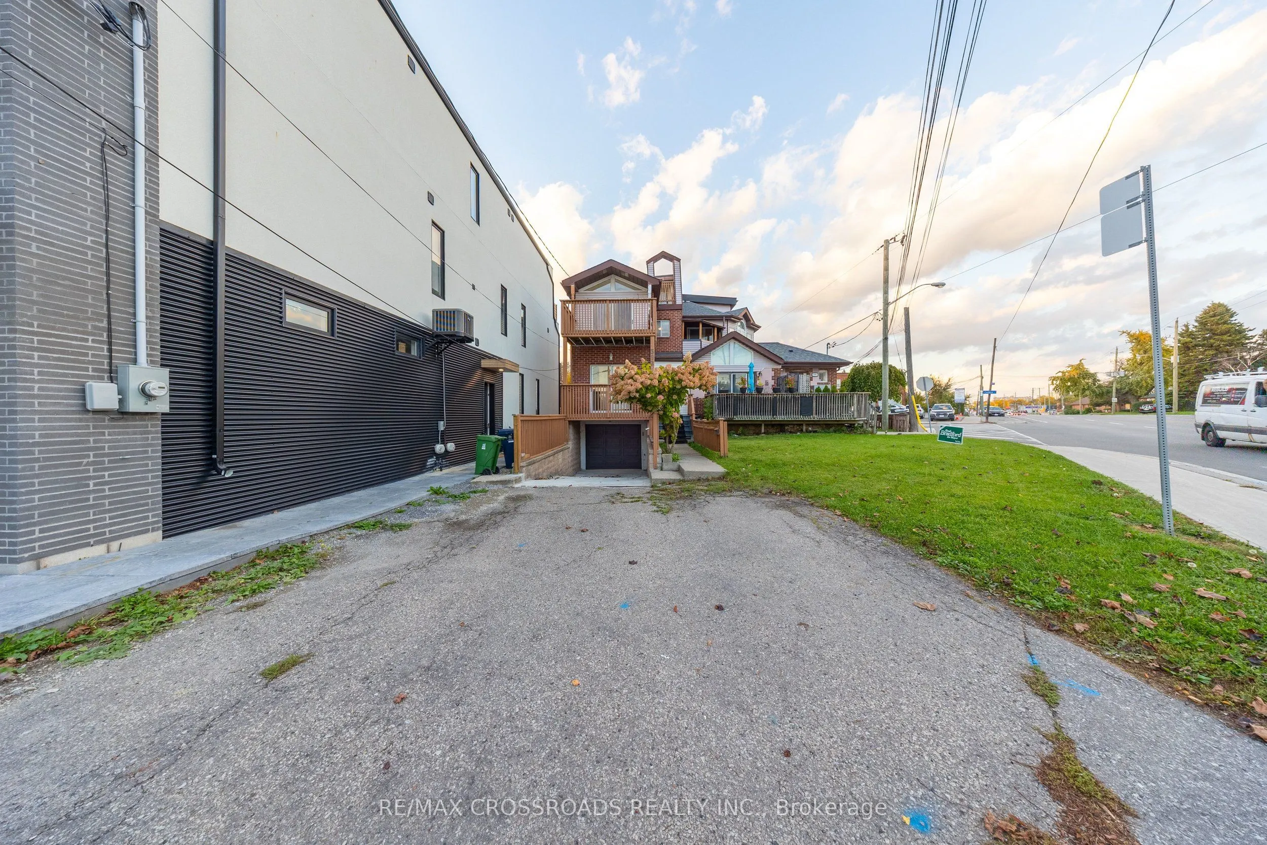 592A Danforth Road