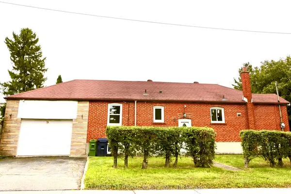 987 Victoria Park Avenue