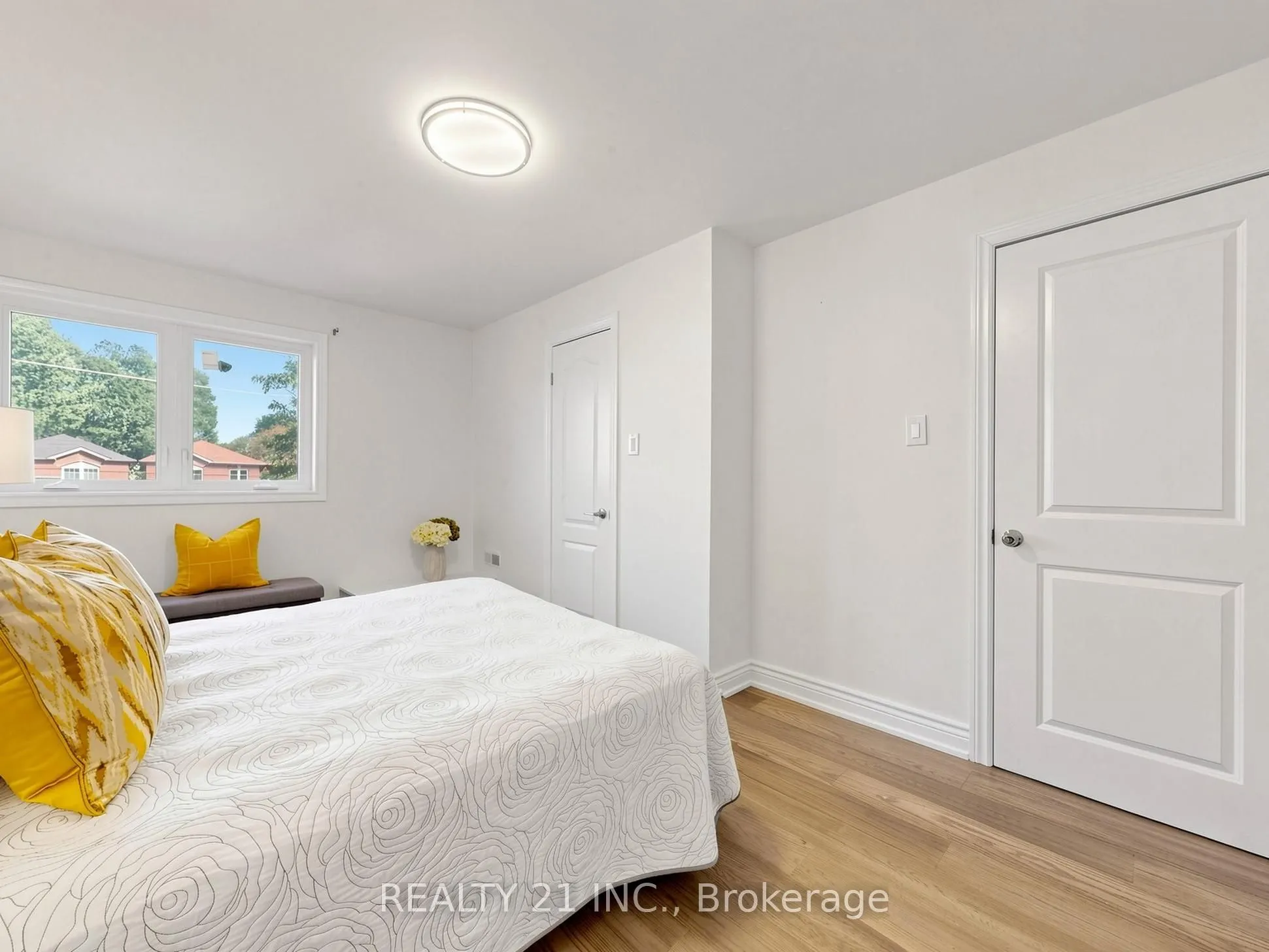 120 Queensbury Avenue