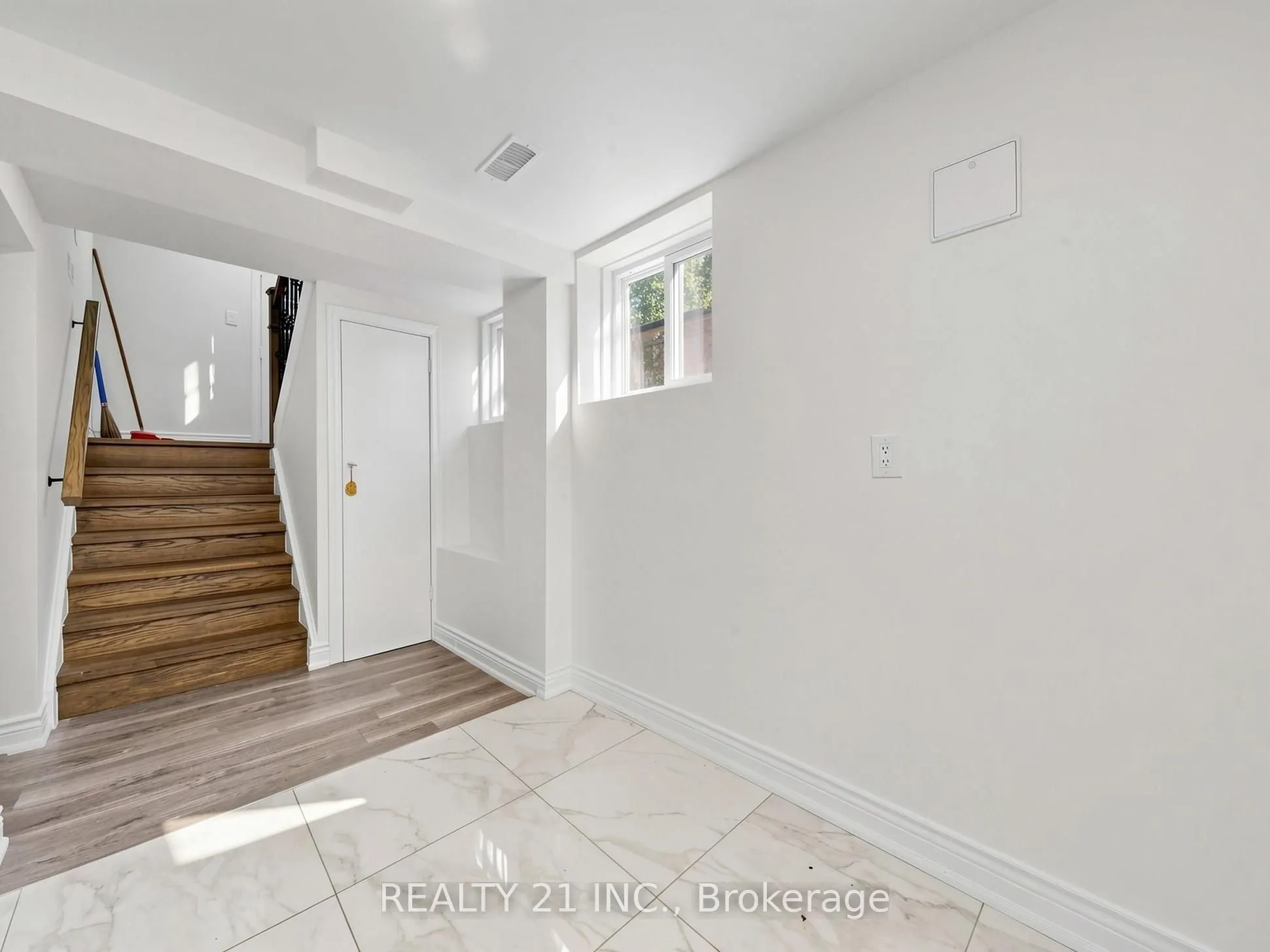 120 Queensbury Avenue