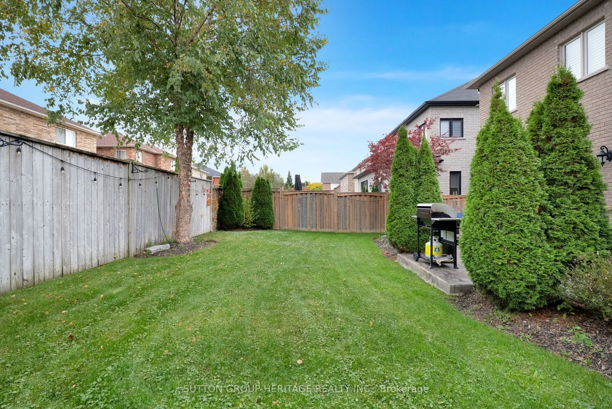 25 Charterhouse Drive