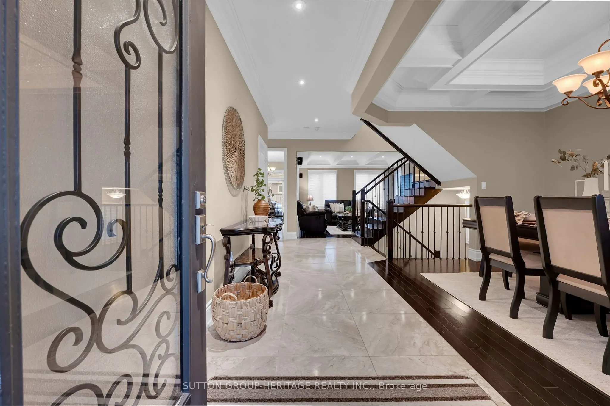 25 Charterhouse Drive